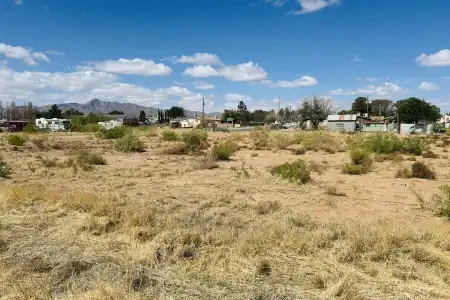 418 McCombs Road, Chaparral, New Mexico 88081, ,Land,For Sale,McCombs,2501278