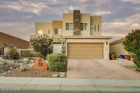 3938 Agua Caliente Drive, Las Cruces, New Mexico 88012, 5 Bedrooms Bedrooms, ,2.75 BathroomsBathrooms,Residential,For Sale,Agua Caliente,2600770