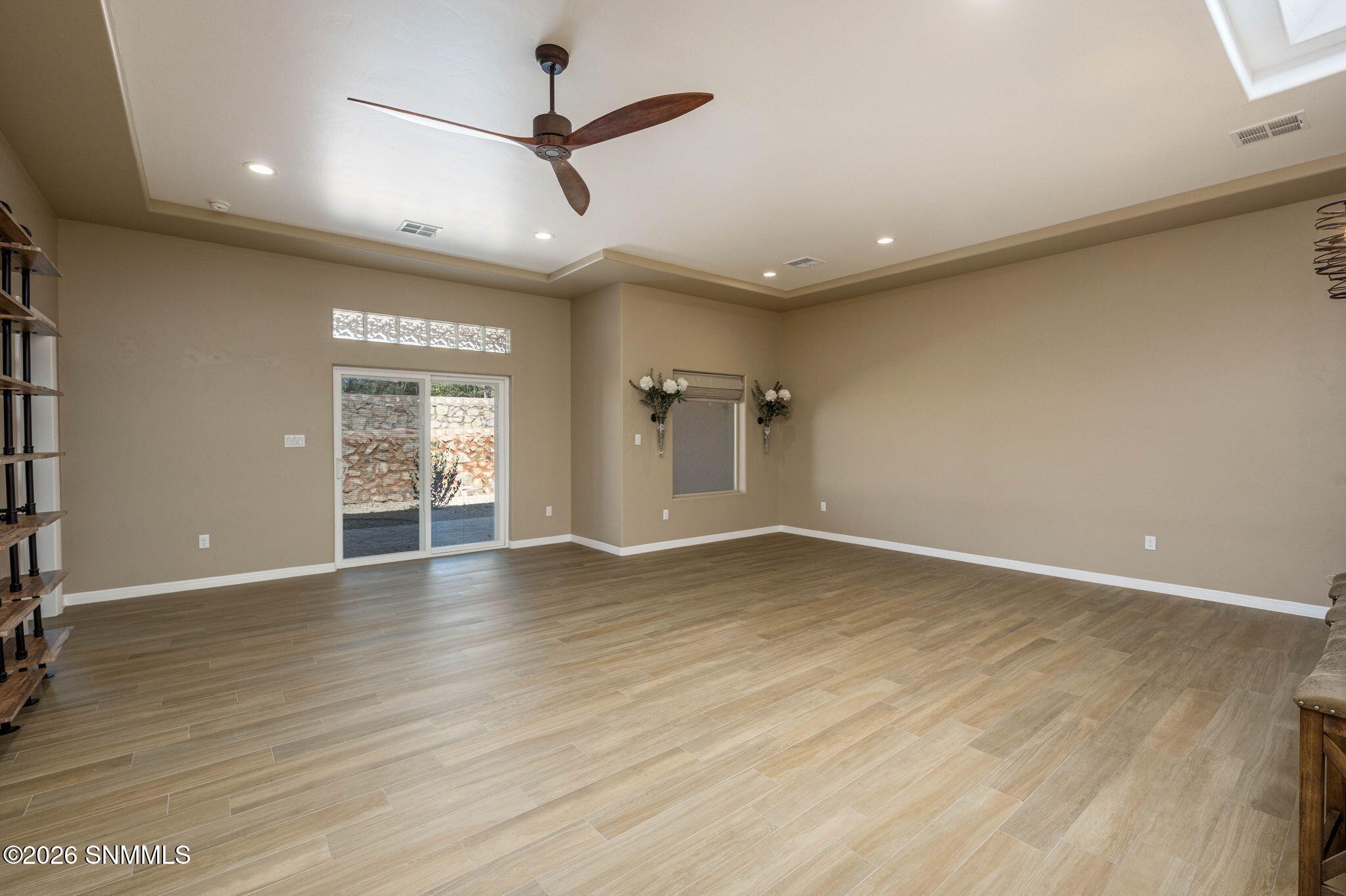 11-web-or-mls-Snappin Homes (Tayvis3893)