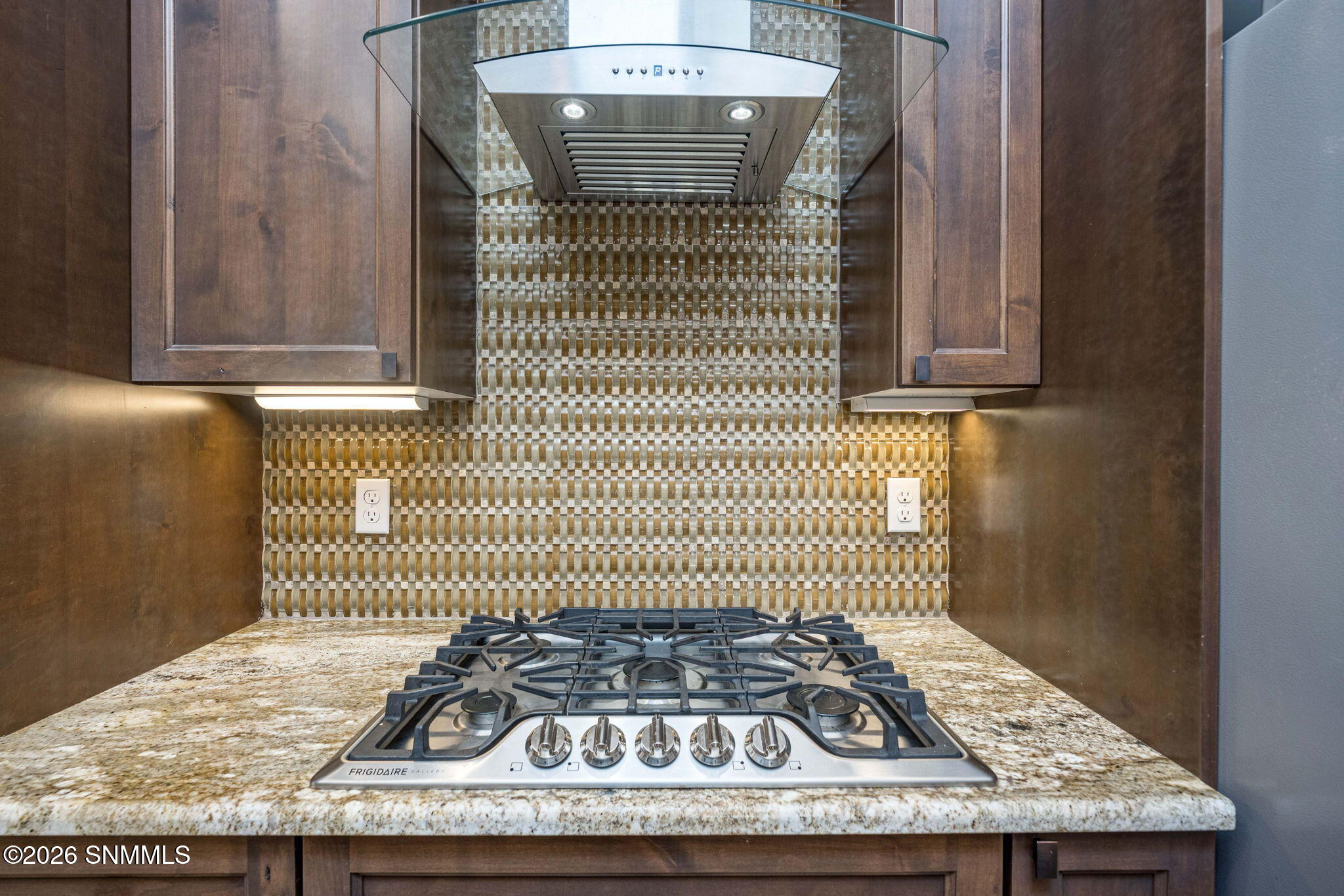 19-web-or-mls-Snappin Homes (Tayvis3893)