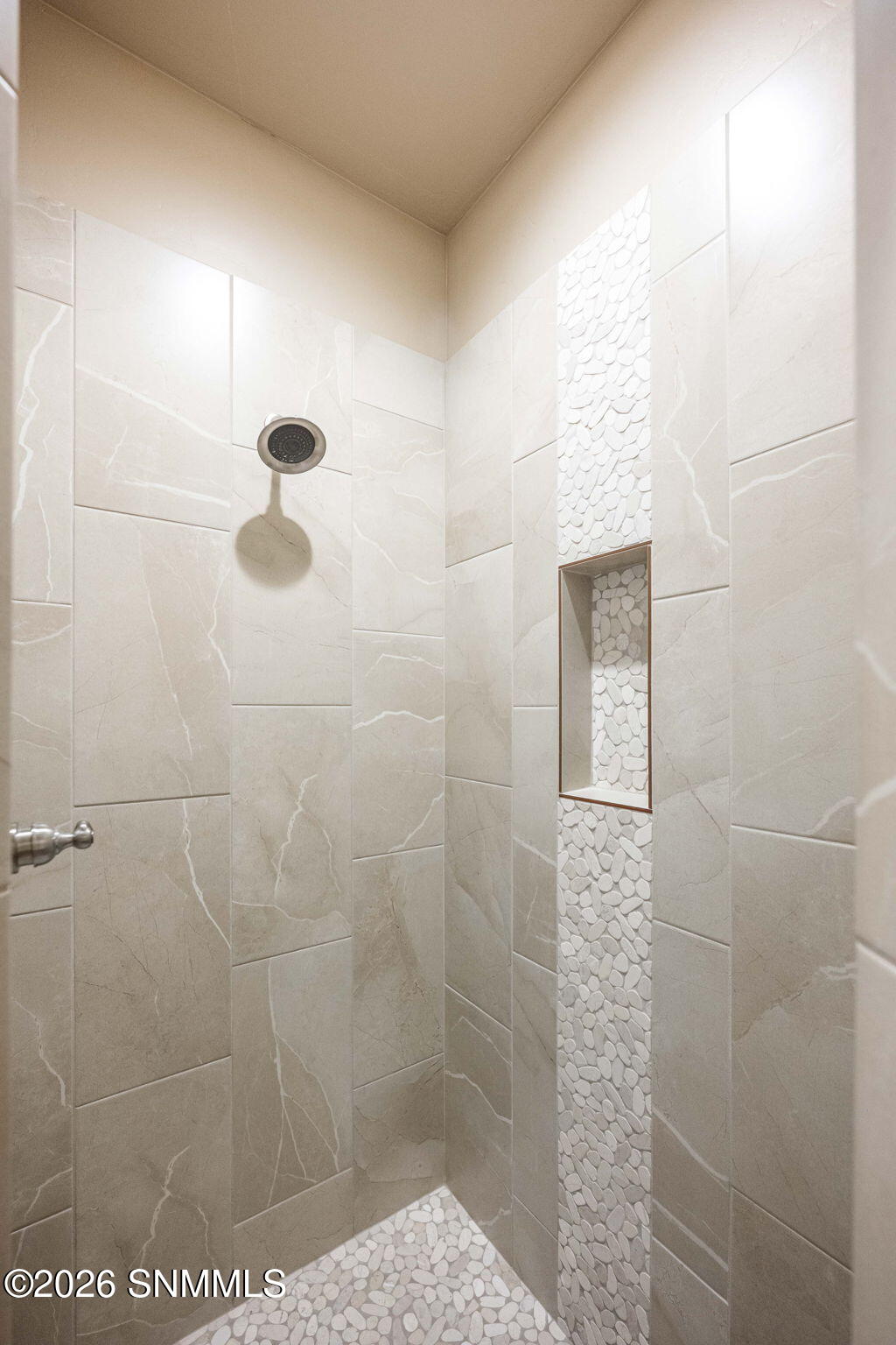 37-web-or-mls-Snappin Homes (Tayvis3893)