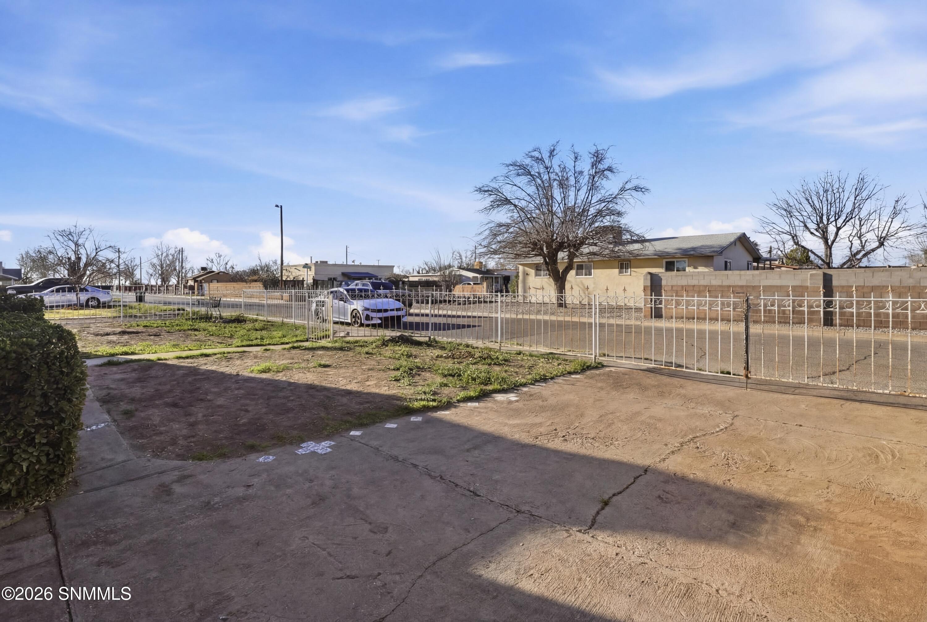 Front Yard Street View