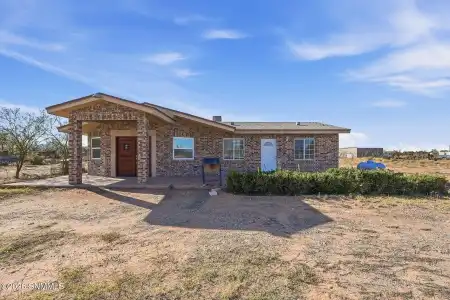 208 Diamondback Drive, Chaparral, New Mexico 88081, 2 Bedrooms Bedrooms, ,1.5 BathroomsBathrooms,Residential,For Sale,Diamondback,2600790