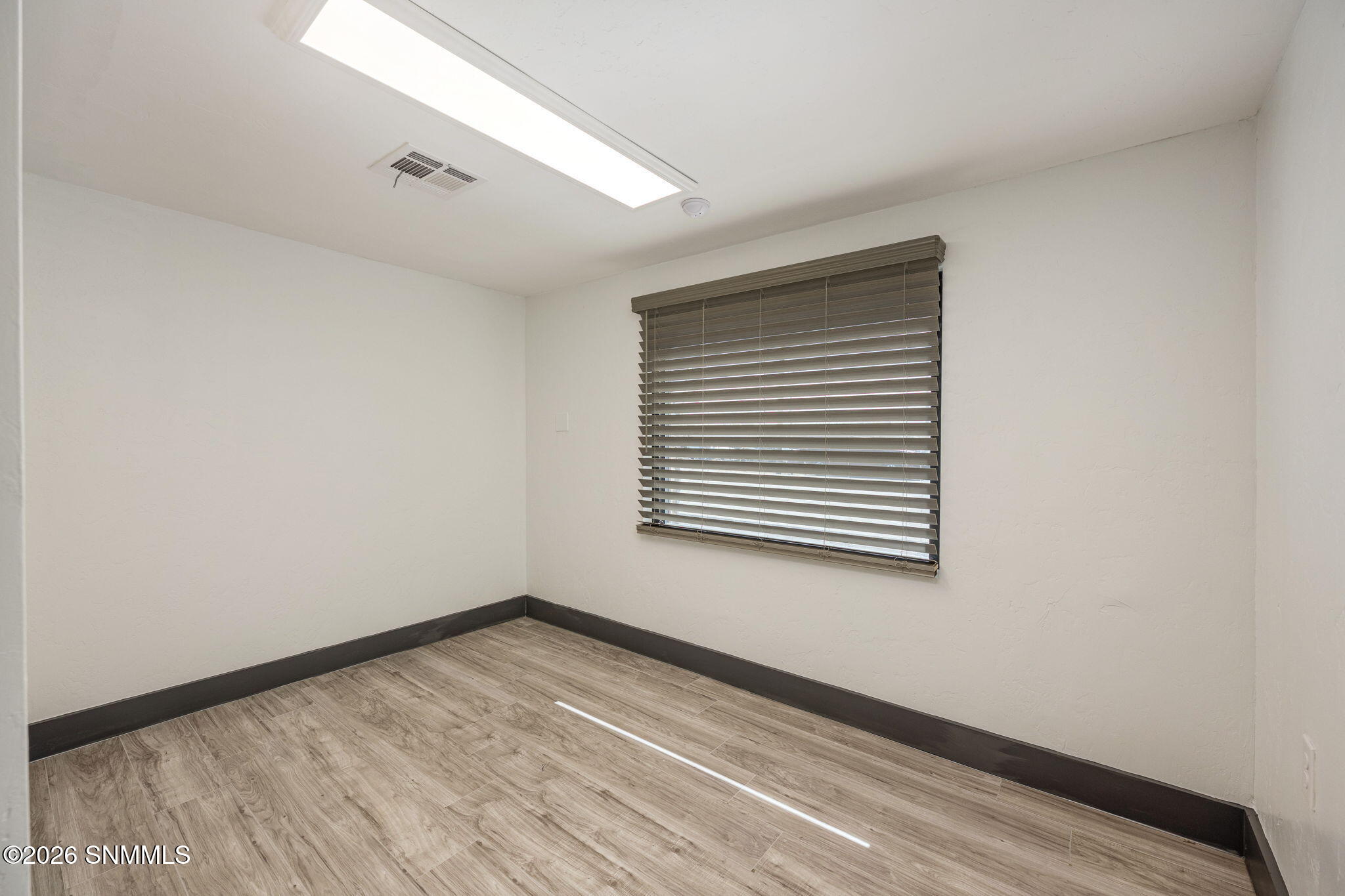 19-web-or-mls-Snappin Homes (Lohman519)-