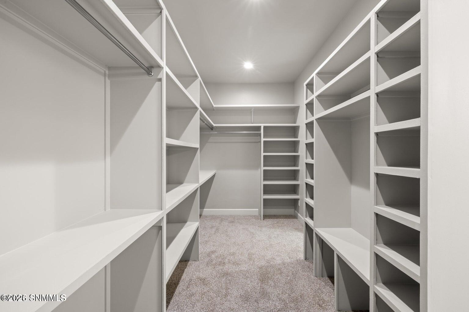 20250912212728302354000000-o