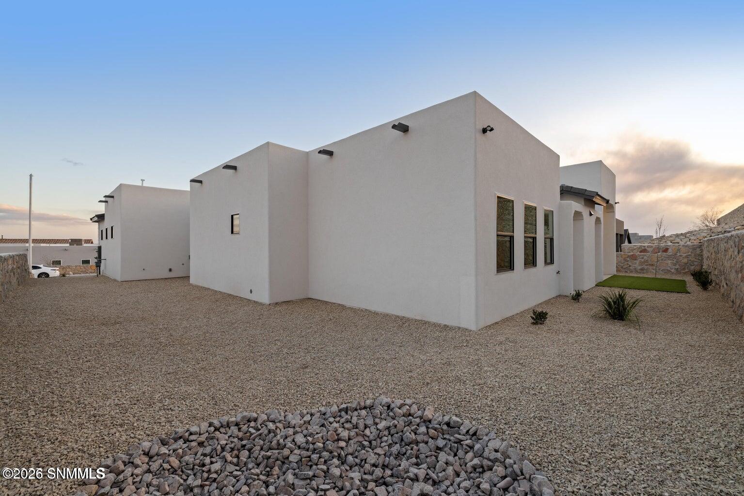 20250912212822896087000000-o