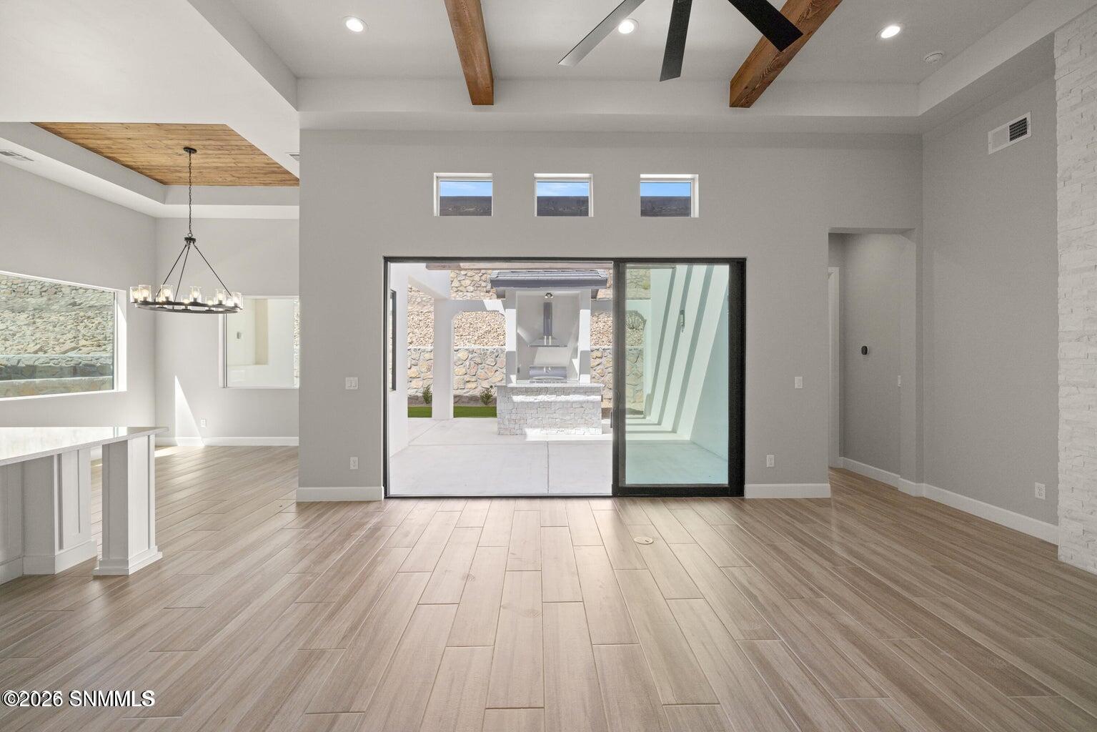 20250912212652161604000000-o