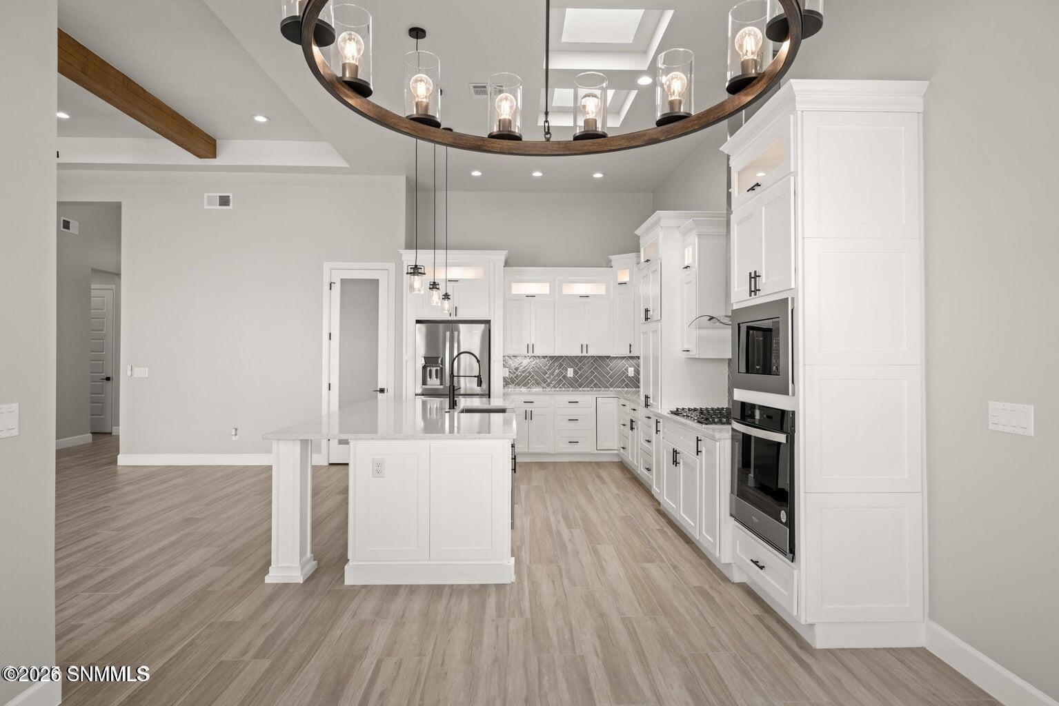 20250912212653972877000000-o