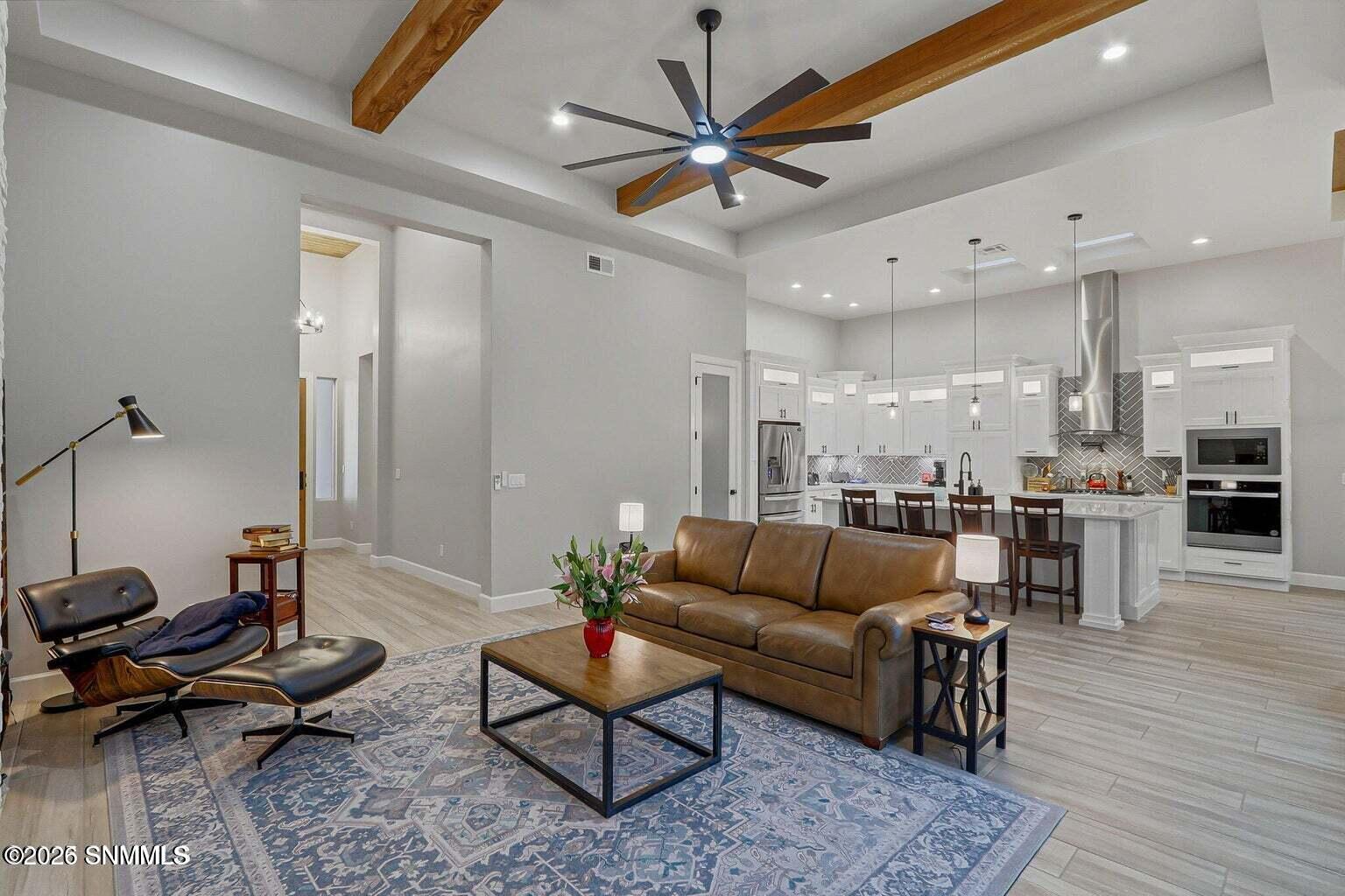 20251130173618780674000000-o