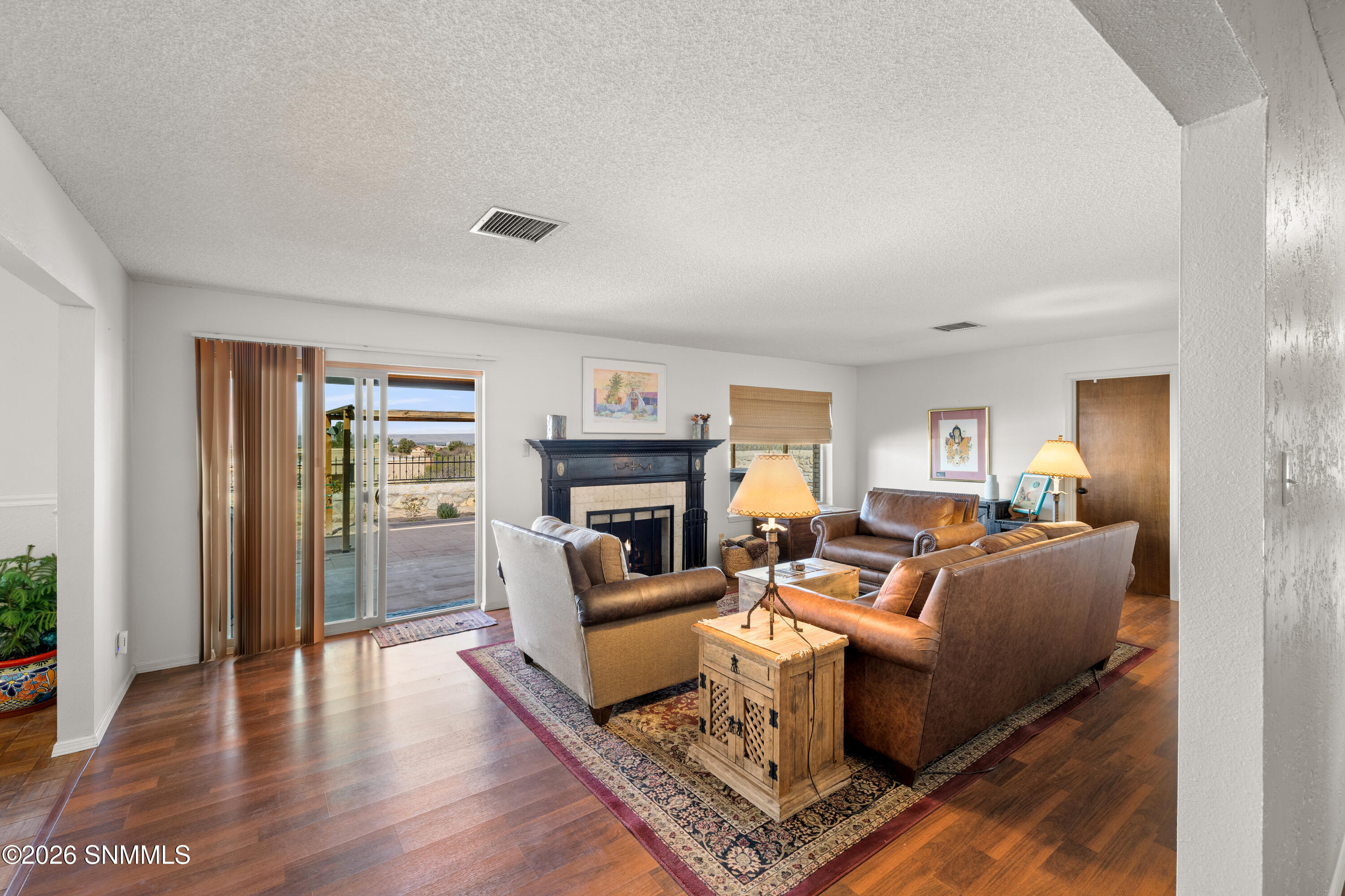 4643-Sandalwood-MLS-Camera-Guy-12