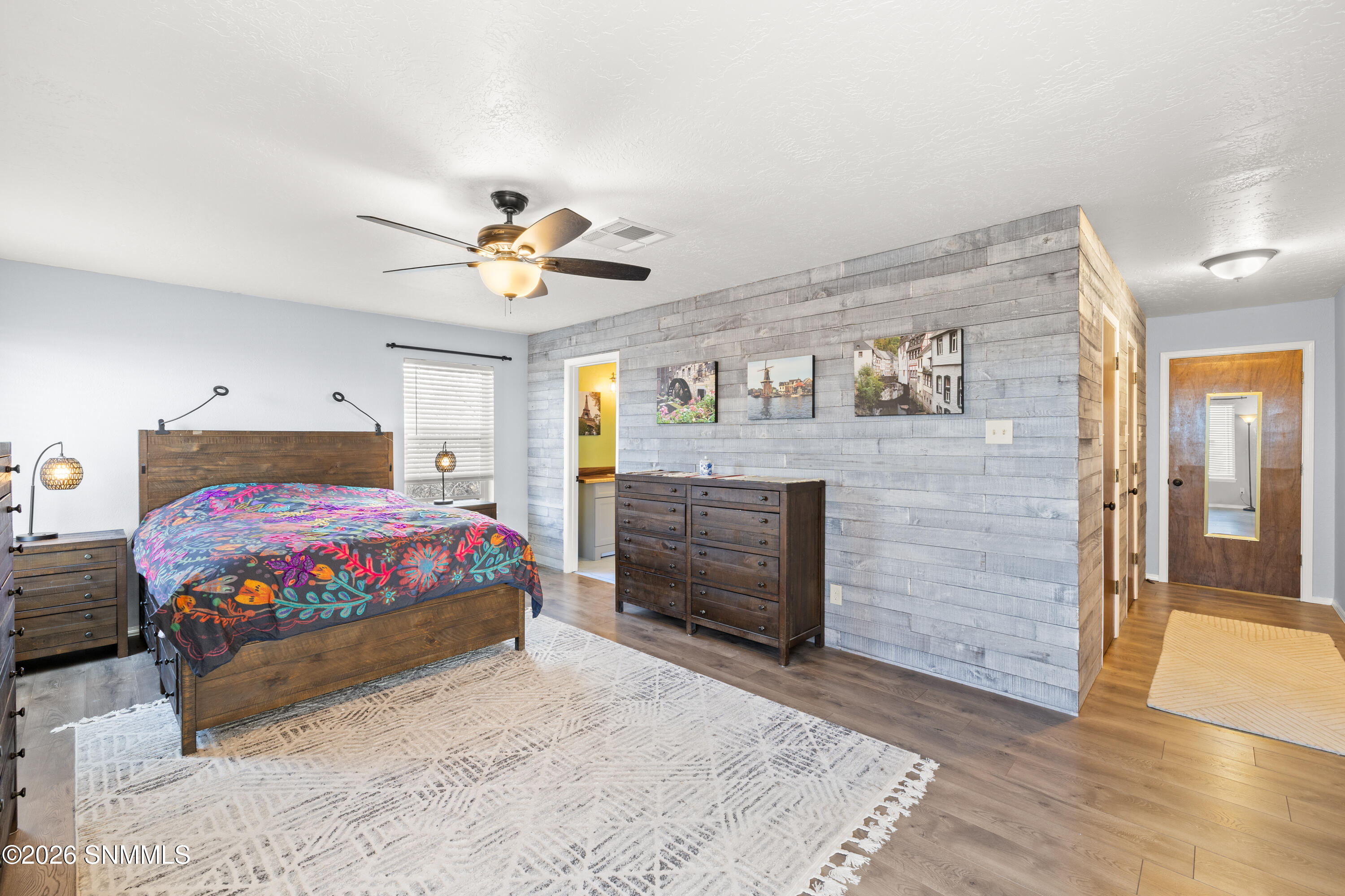 4643-Sandalwood-MLS-Camera-Guy-24