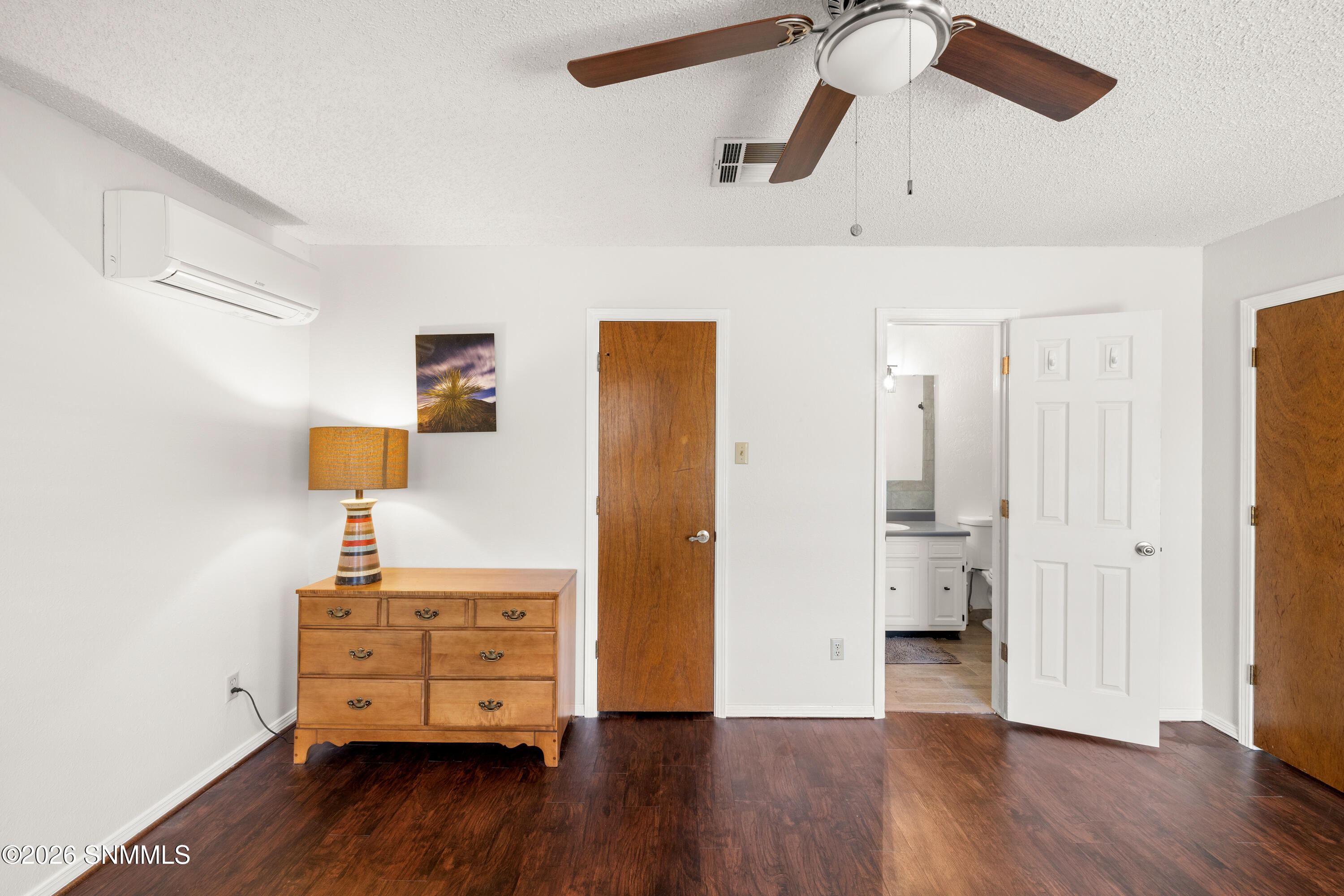 4643-Sandalwood-MLS-Camera-Guy-37