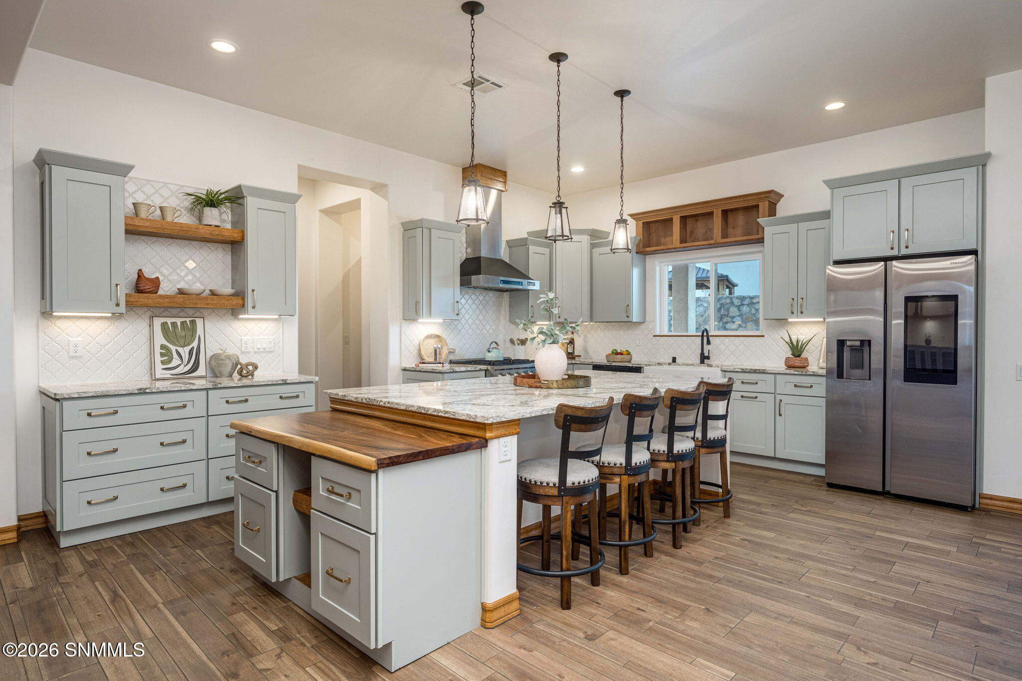 17-web-or-mls-Snappin Homes (MesaMonte45