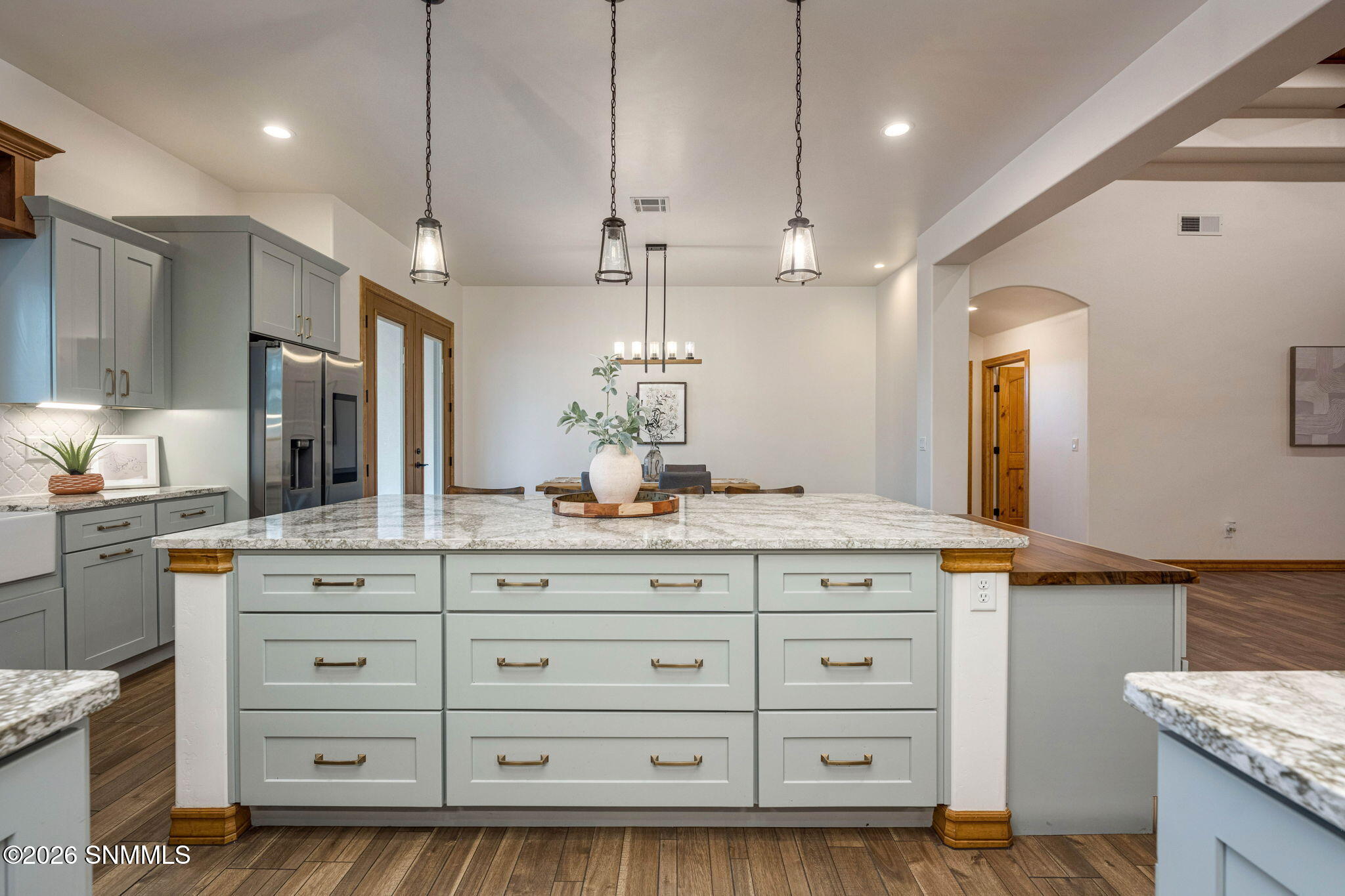 22-web-or-mls-Snappin Homes (MesaMonte45