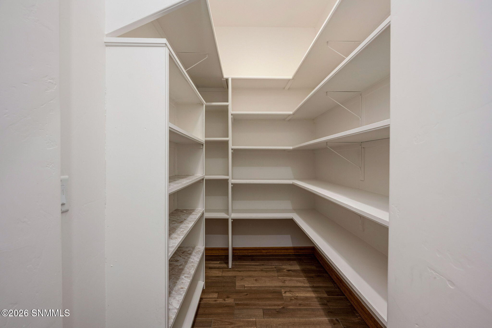 27-web-or-mls-Snappin Homes (MesaMonte45