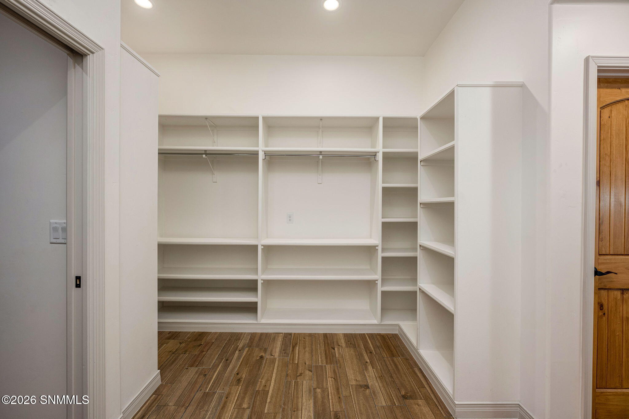 43-web-or-mls-Snappin Homes (MesaMonte45