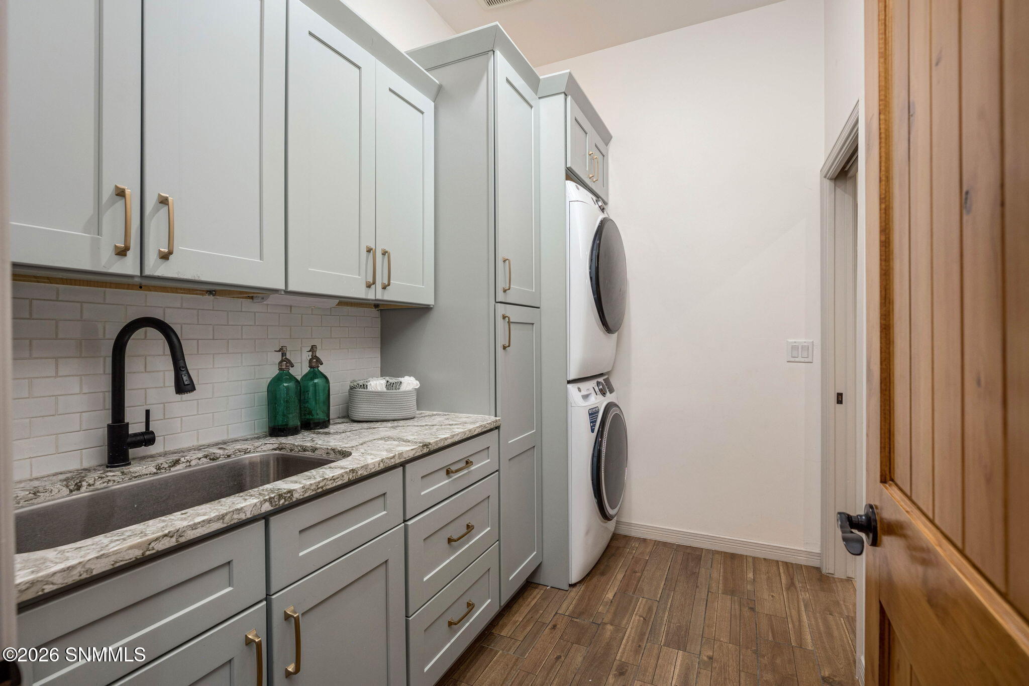 45-web-or-mls-Snappin Homes (MesaMonte45