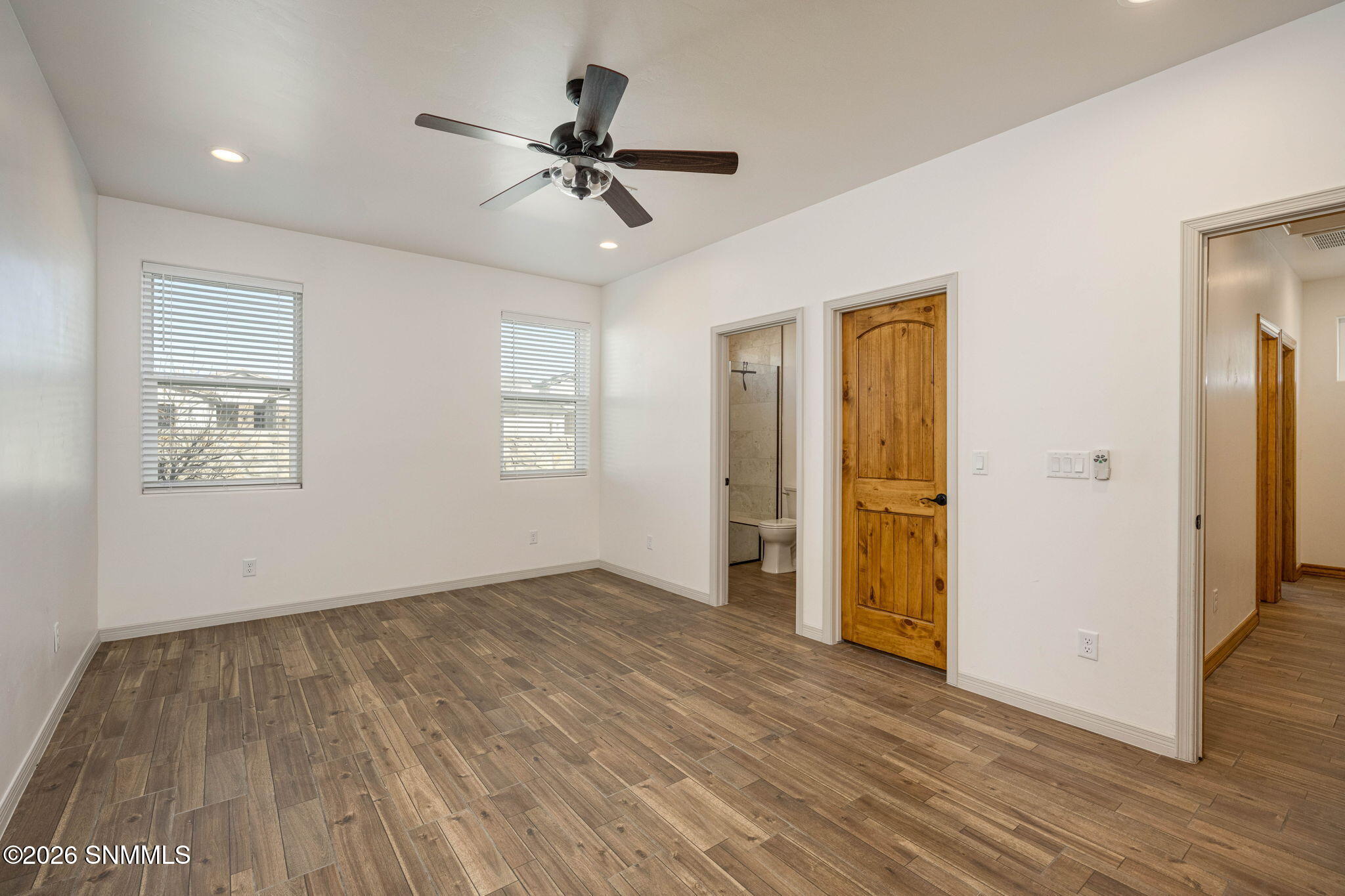 51-web-or-mls-Snappin Homes (MesaMonte45