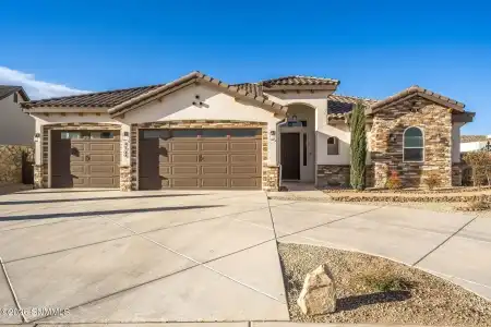 4569 Mesa Monte Drive, Las Cruces, New Mexico 88011, 3 Bedrooms Bedrooms, ,3.5 BathroomsBathrooms,Residential,For Sale,Mesa Monte,2600805