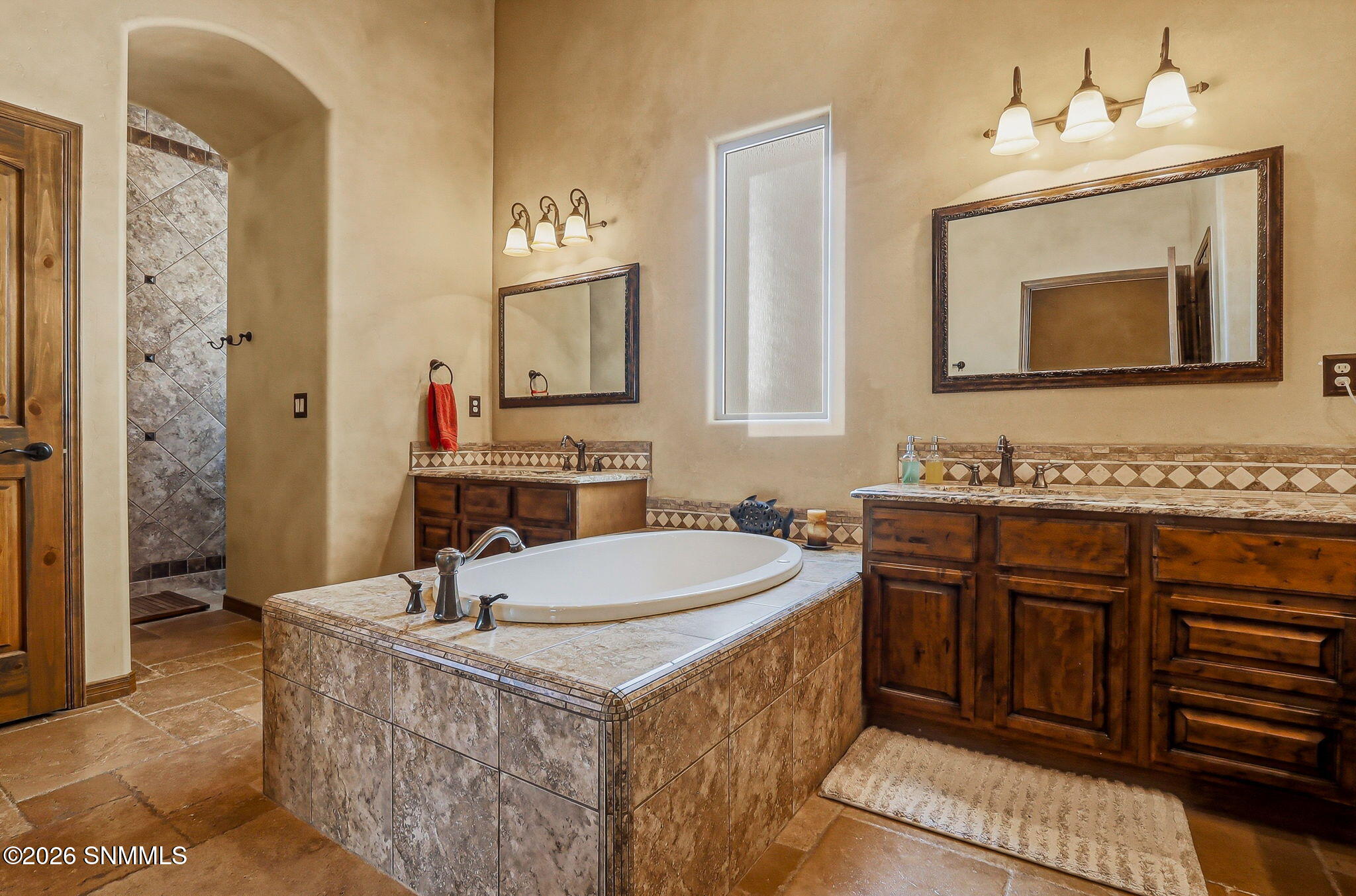 57-web-or-mls-IMG_9427