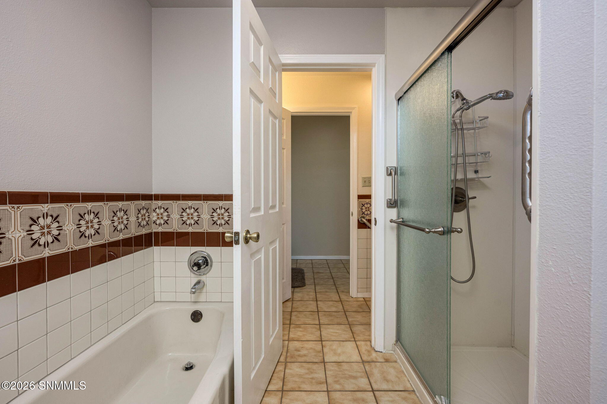 32-web-or-mls-Snappin Homes (MajesticRid