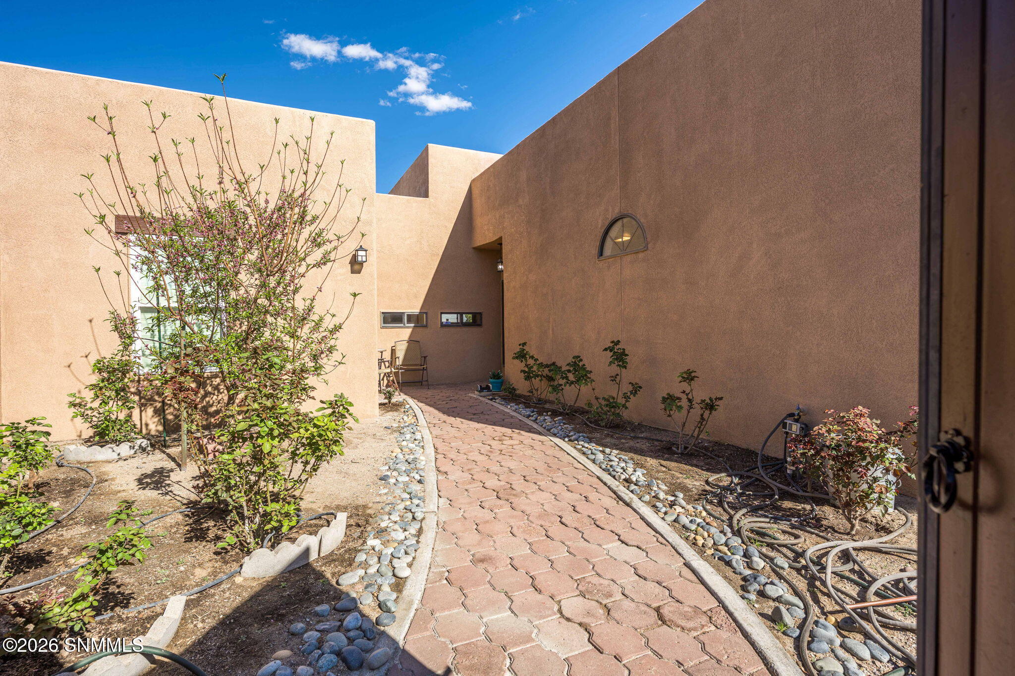 8-web-or-mls-Snappin Homes (MajesticRidg