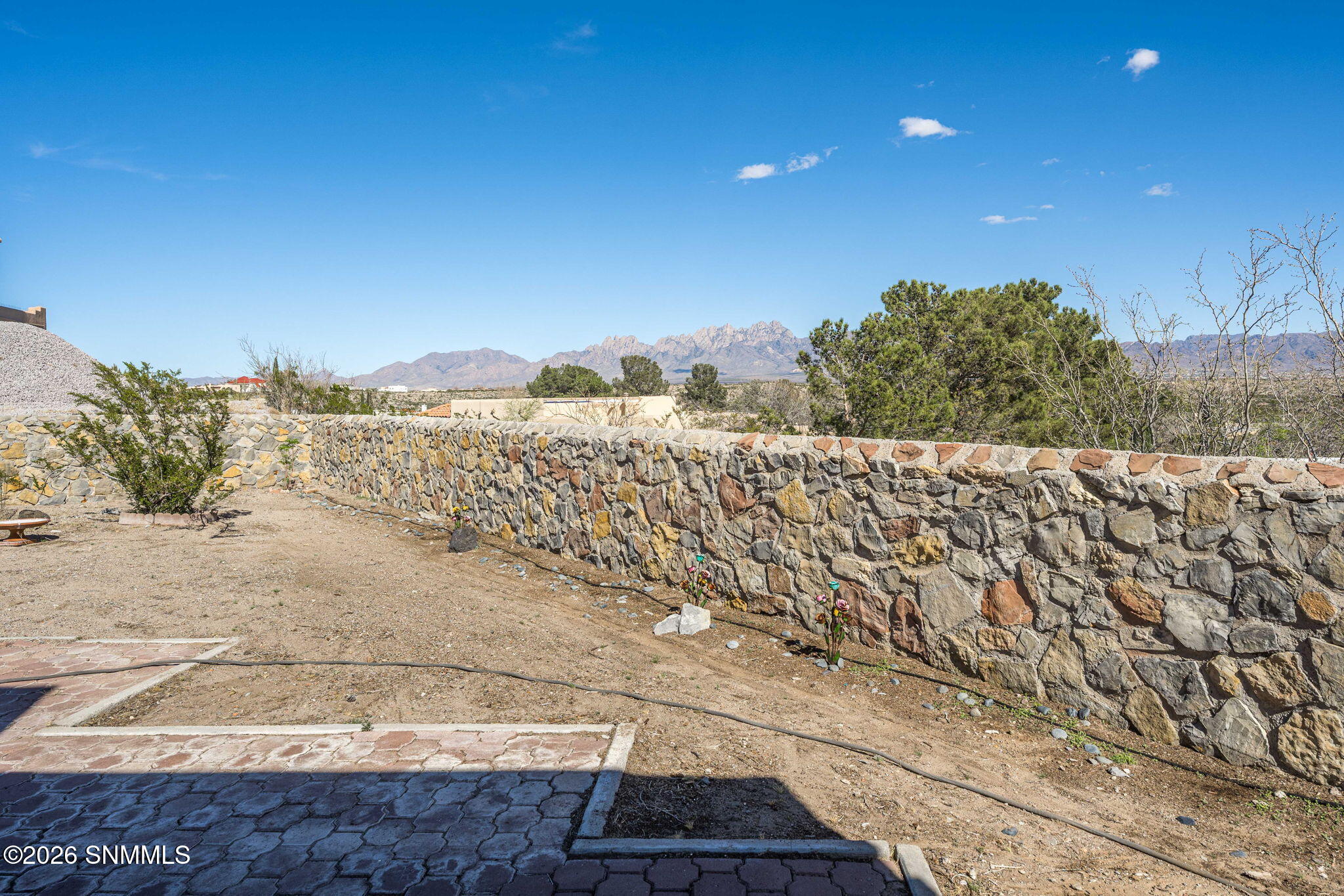 50-web-or-mls-Snappin Homes (MajesticRid