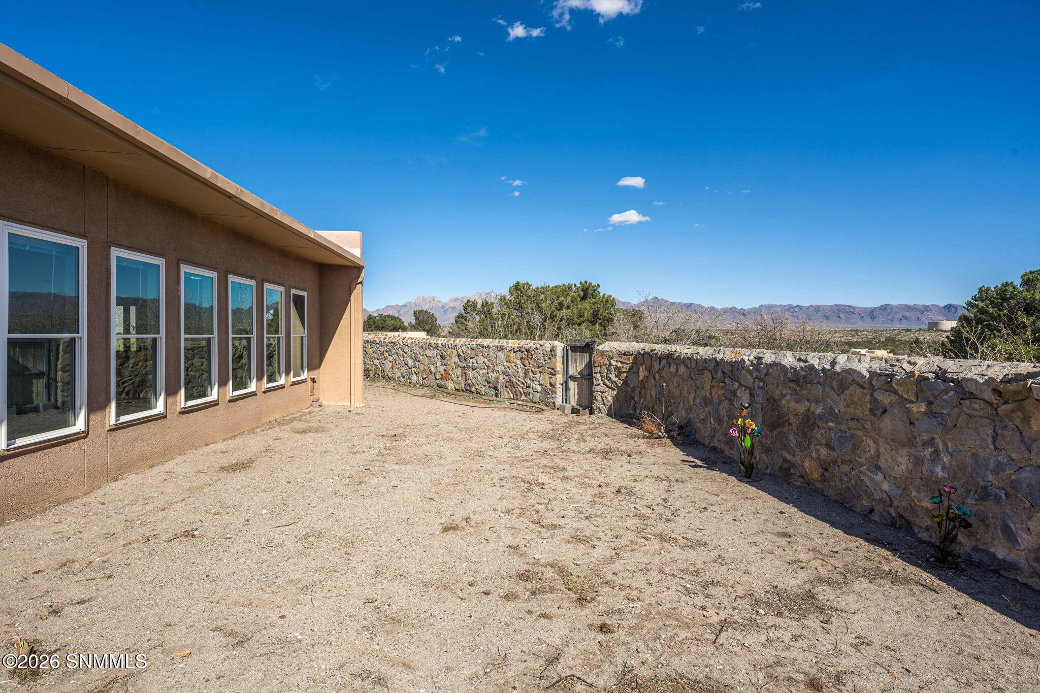 64-web-or-mls-Snappin Homes (MajesticRid