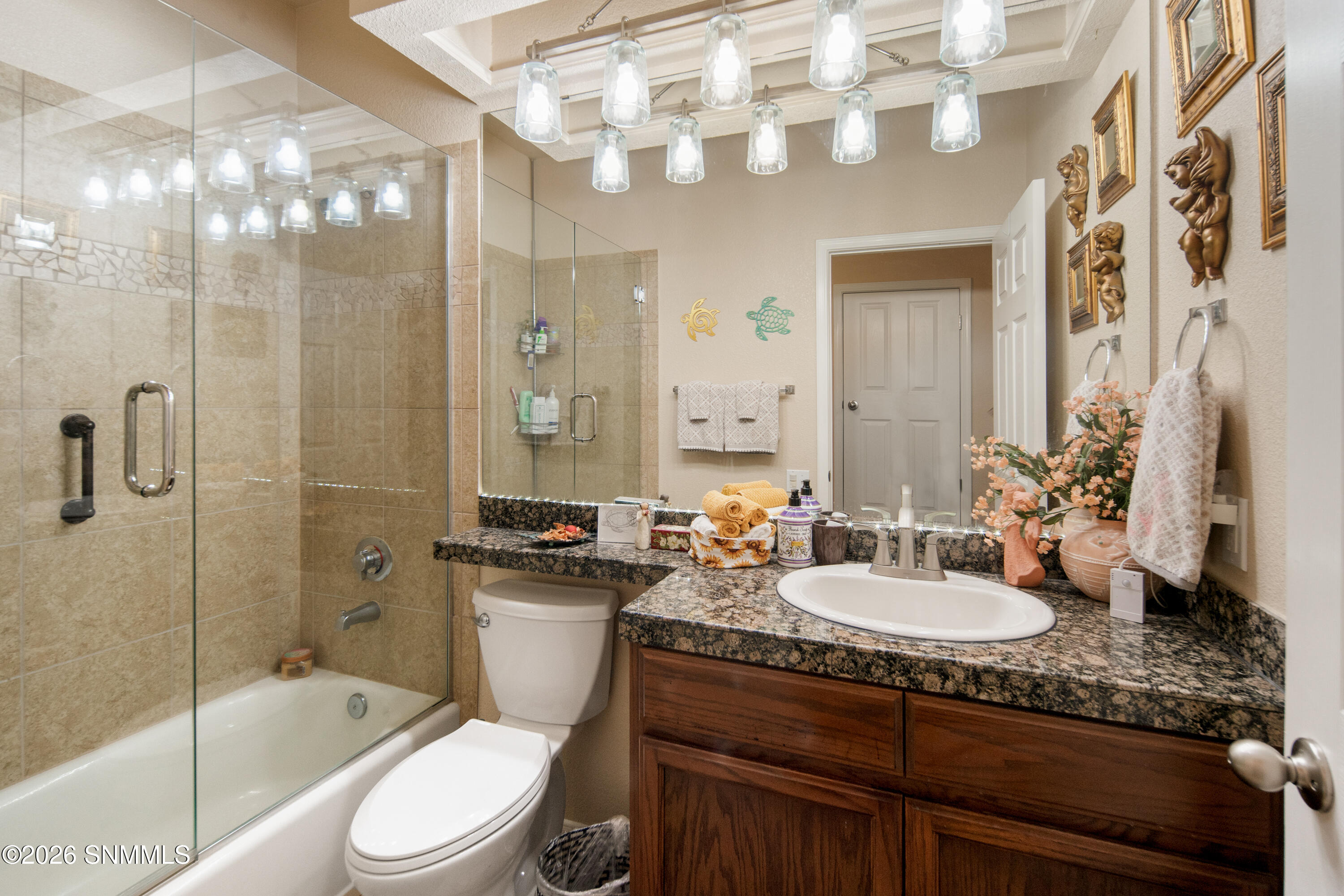 5805-Wales-MLS-Camera-Guy-12