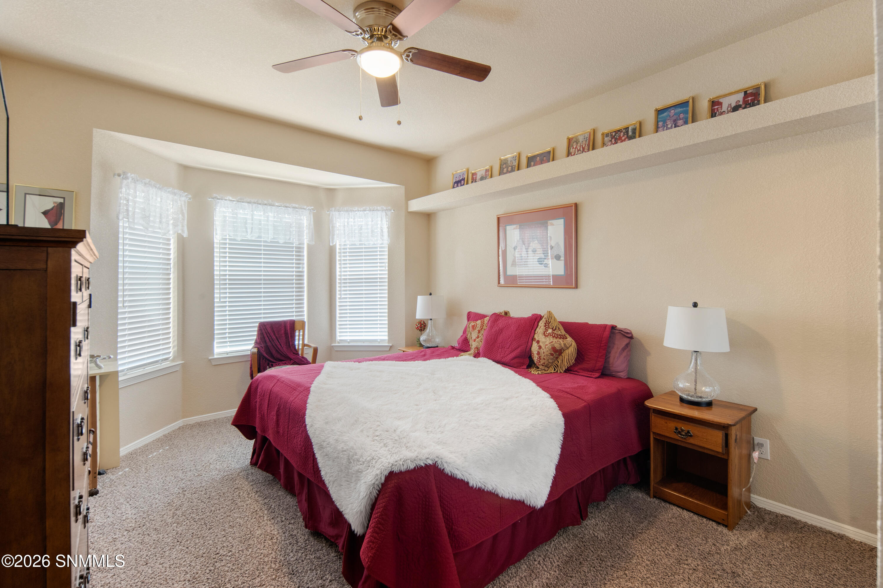 5805-Wales-MLS-Camera-Guy-19