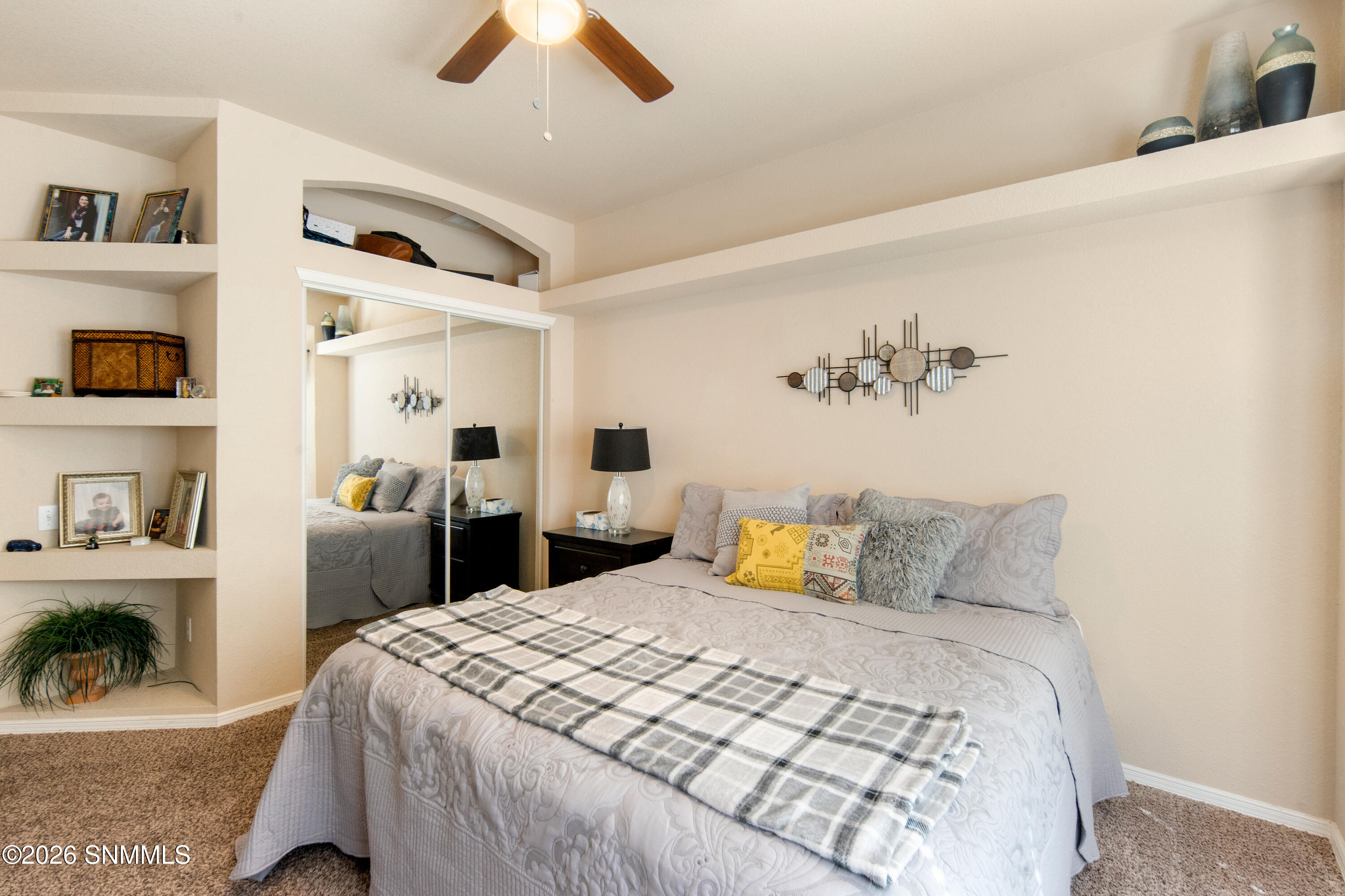 5805-Wales-MLS-Camera-Guy-22