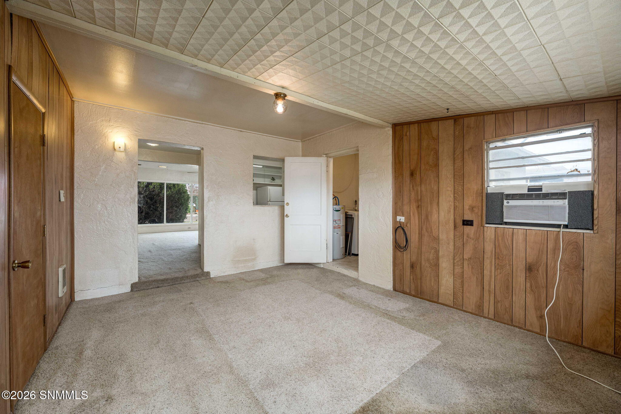 16-web-or-mls-Snappin Homes (Circle1065)