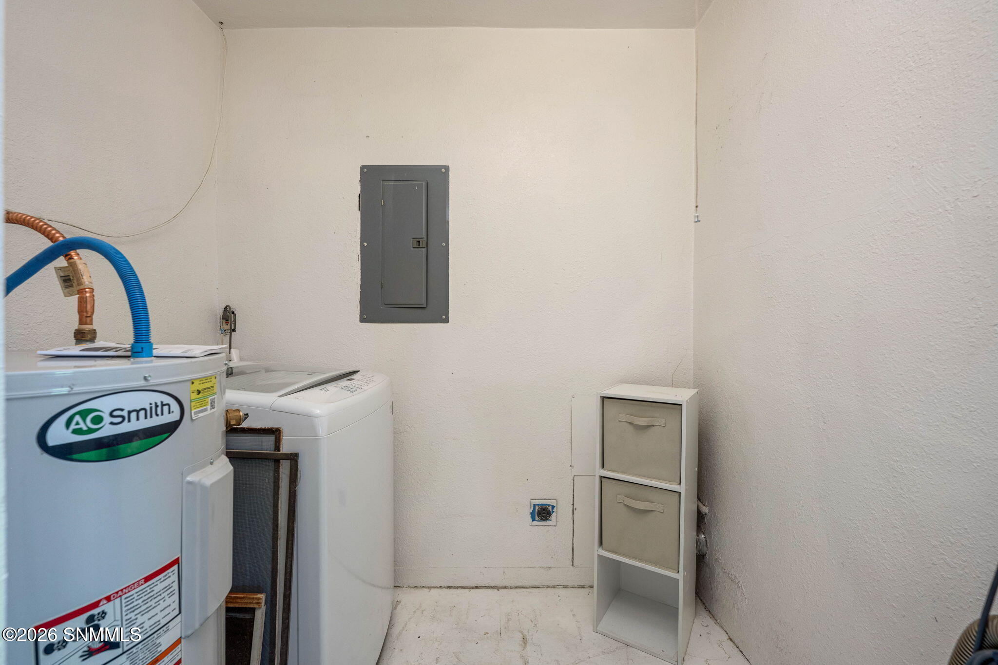 18-web-or-mls-Snappin Homes (Circle1065)