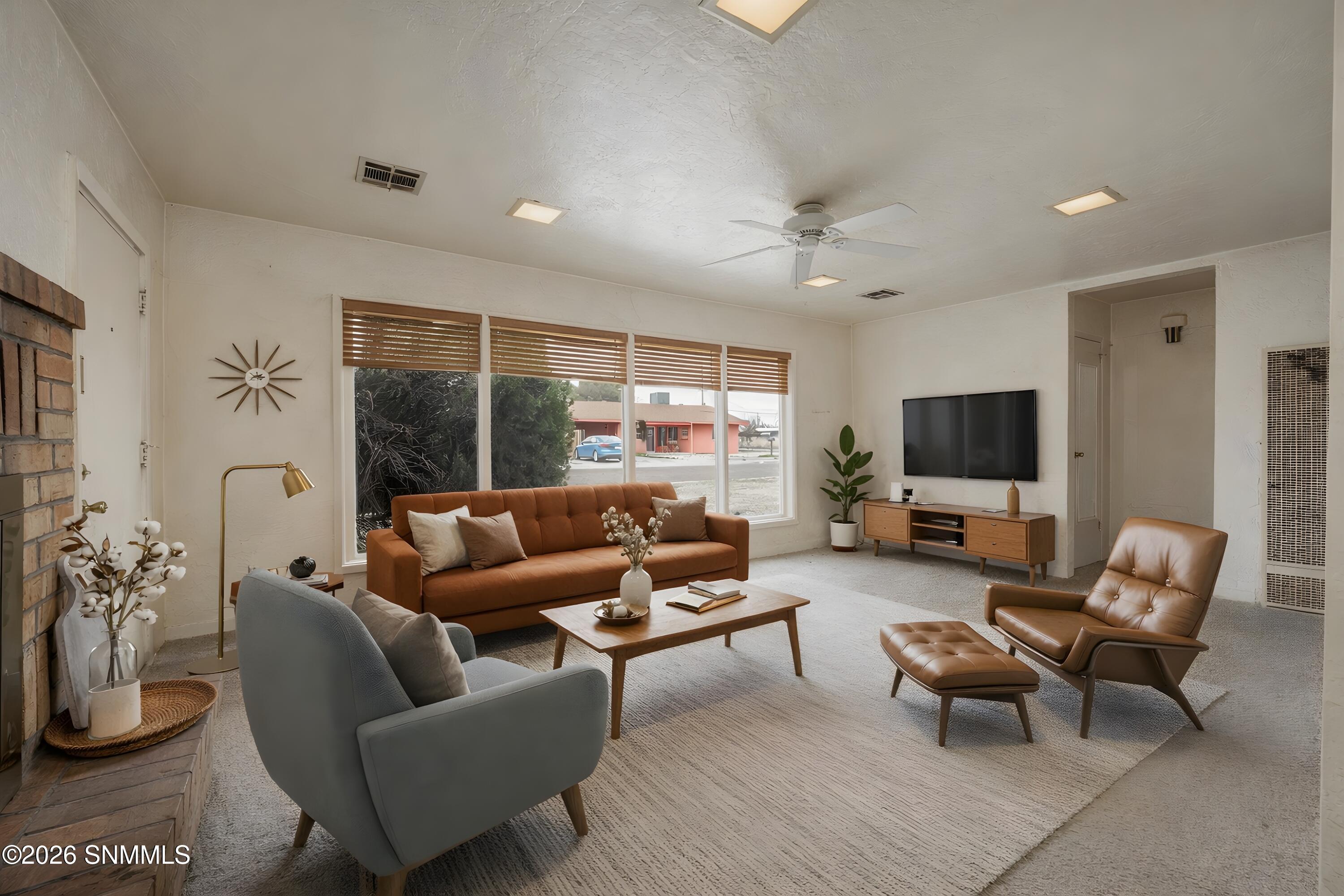 4-web-or-mls-Snappin Homes (Circle1065)-