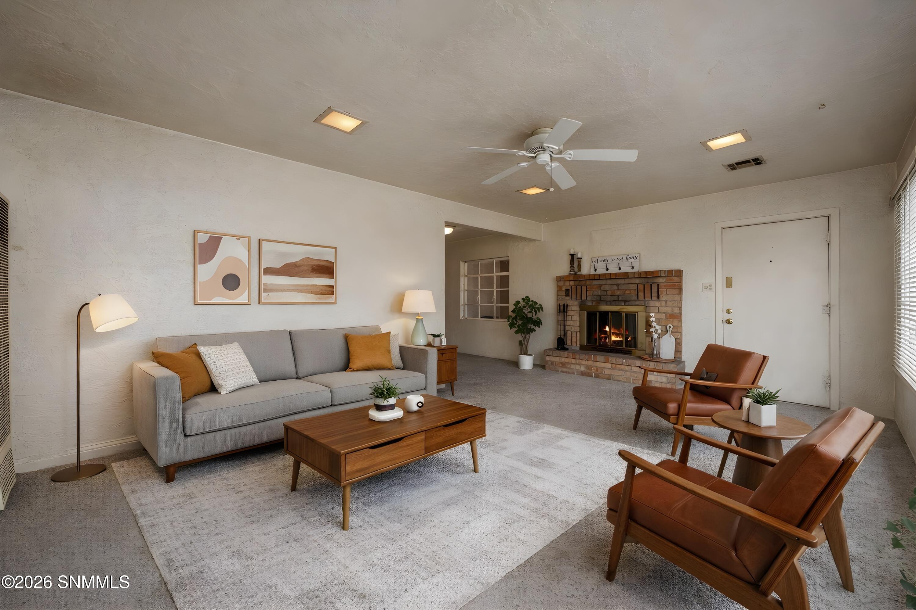 6-web-or-mls-Snappin Homes (Circle1065)-