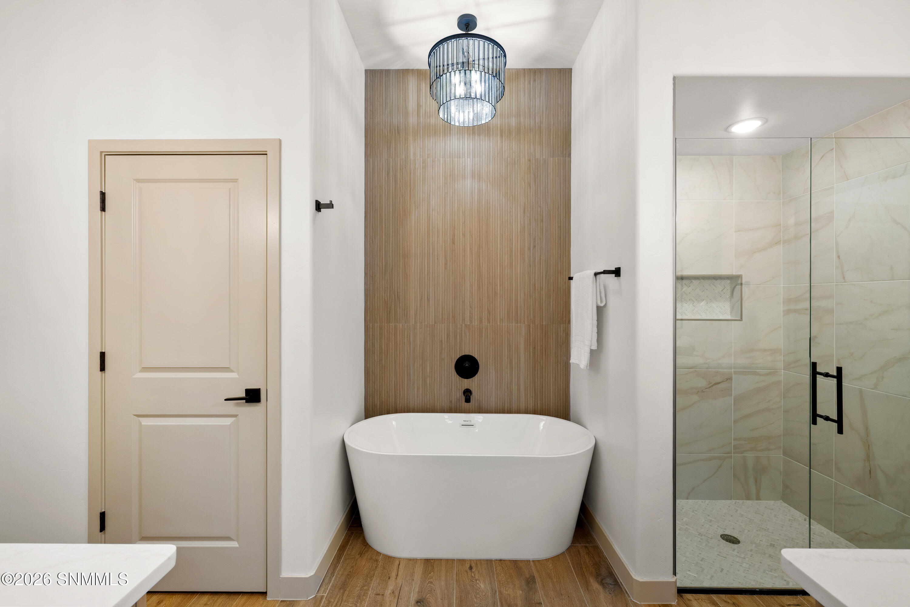 3631-Cardinal-MLS-Camera-Guy-52