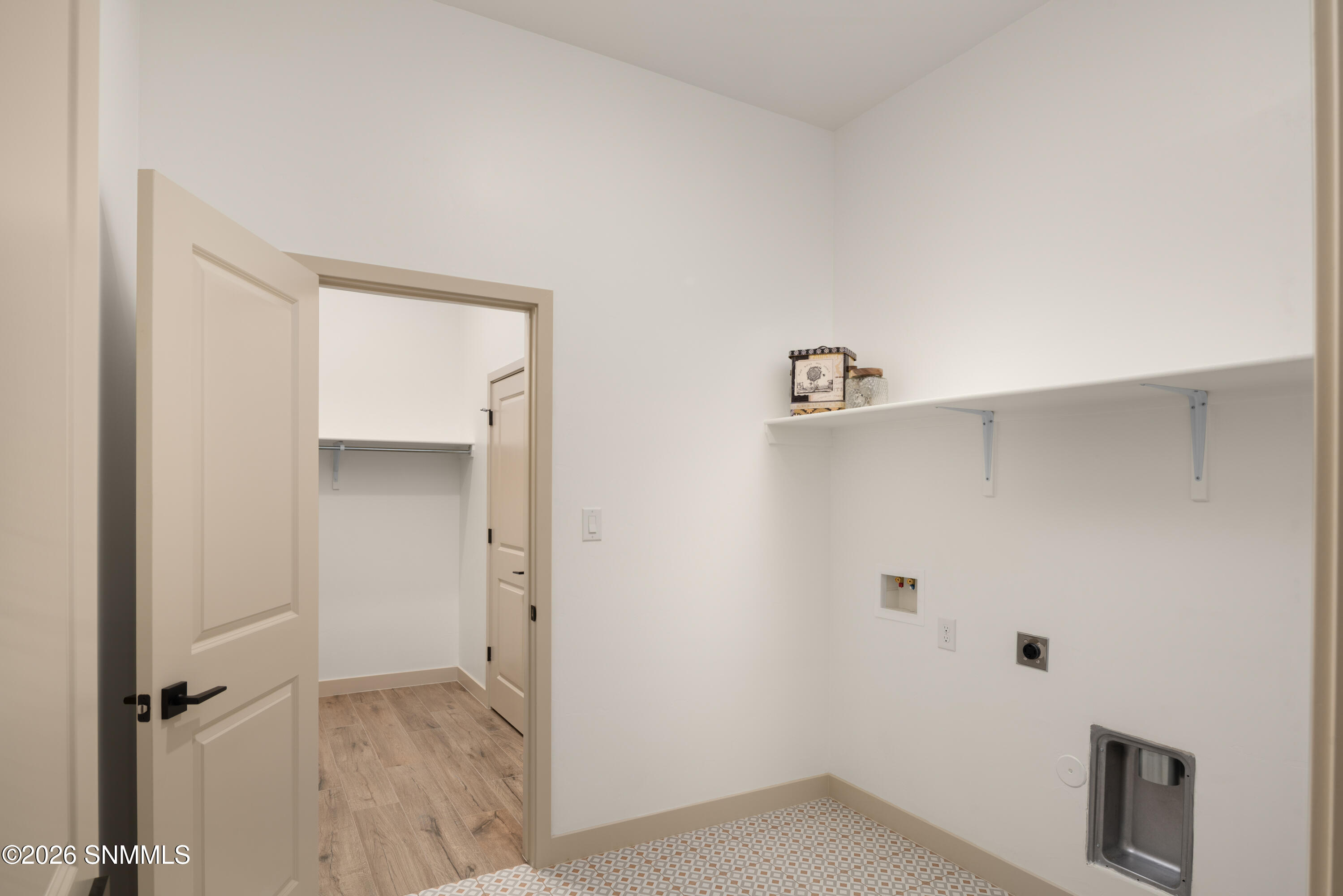 3631-Cardinal-MLS-Camera-Guy-26