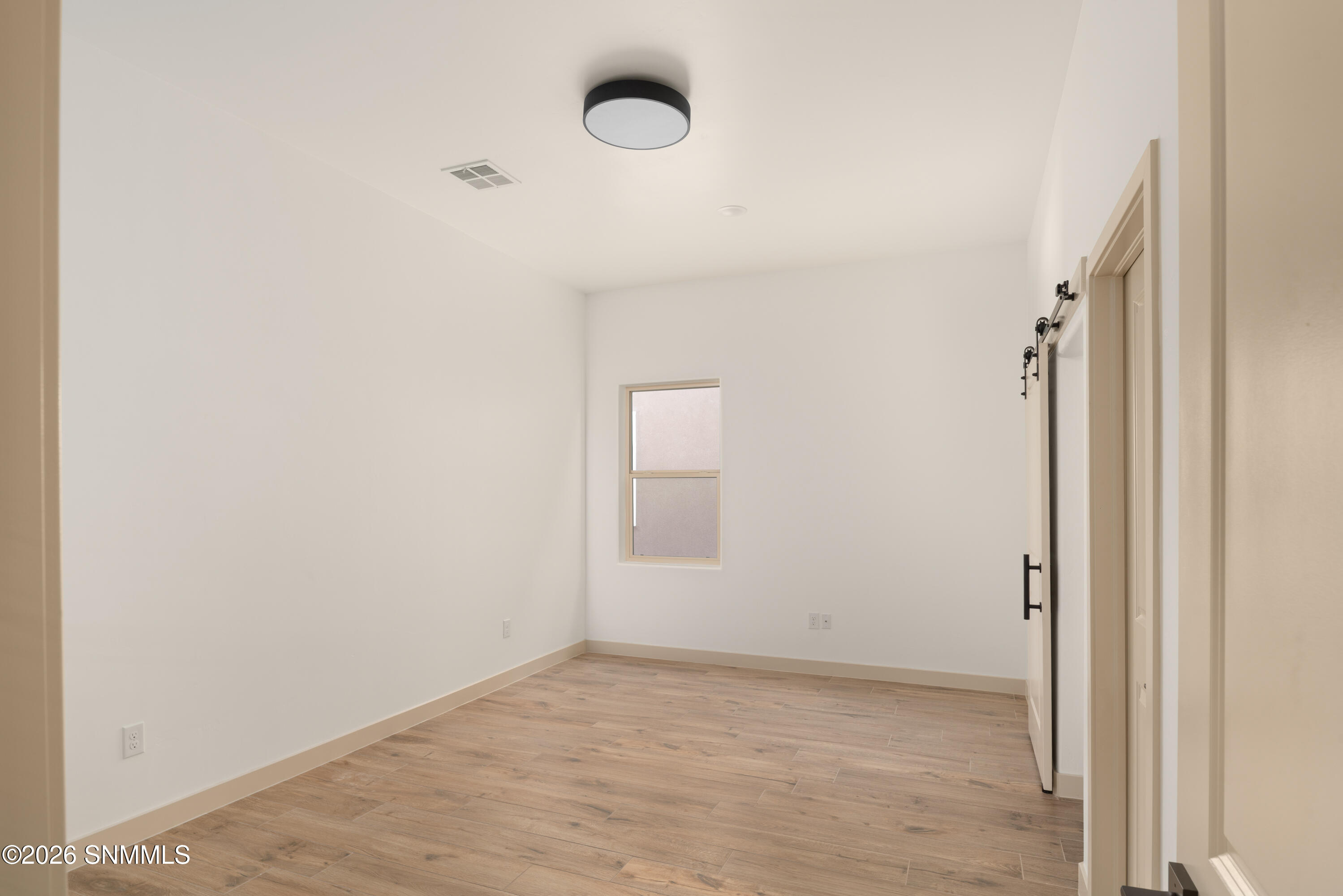 3631-Cardinal-MLS-Camera-Guy-28