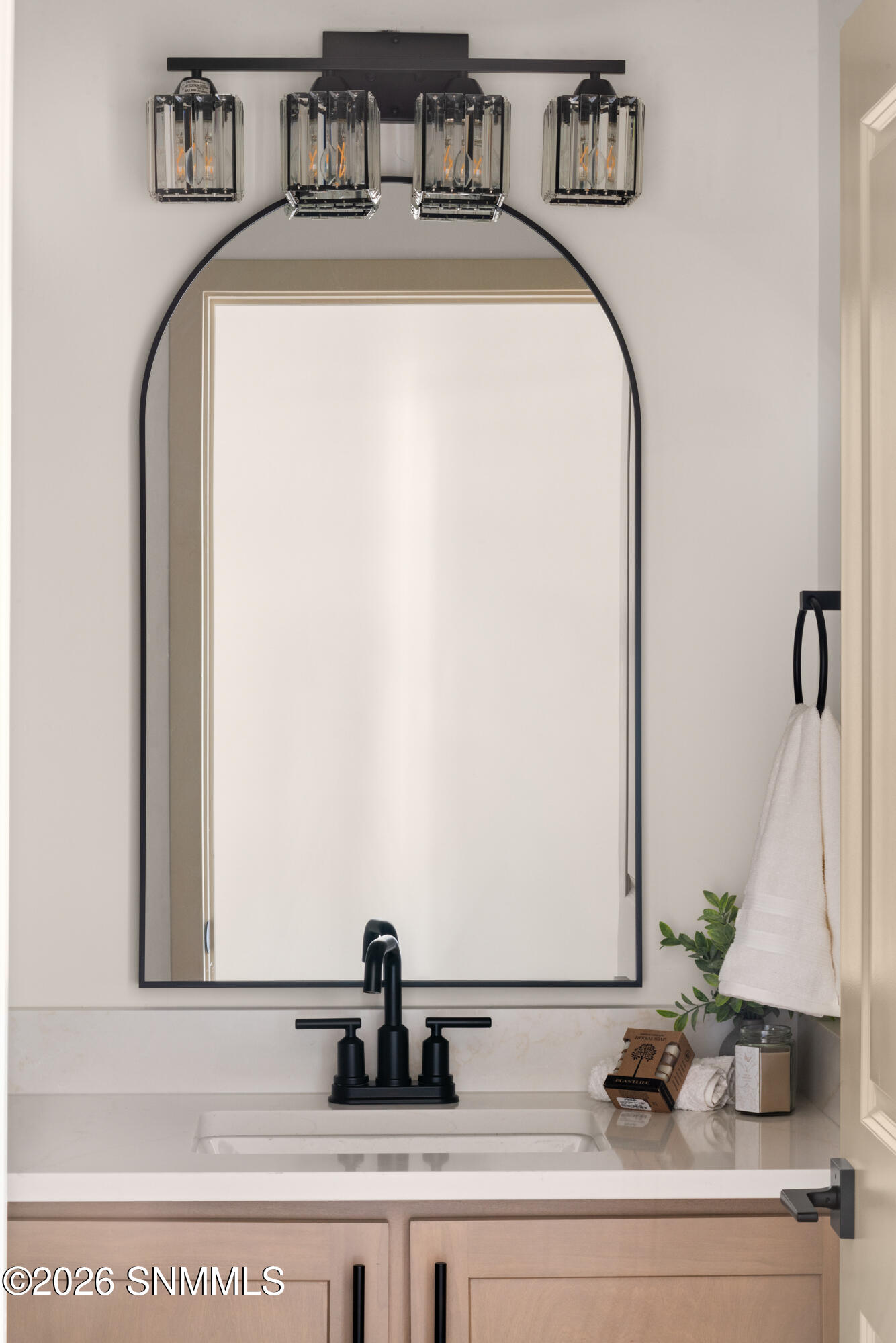 3631-Cardinal-MLS-Camera-Guy-40