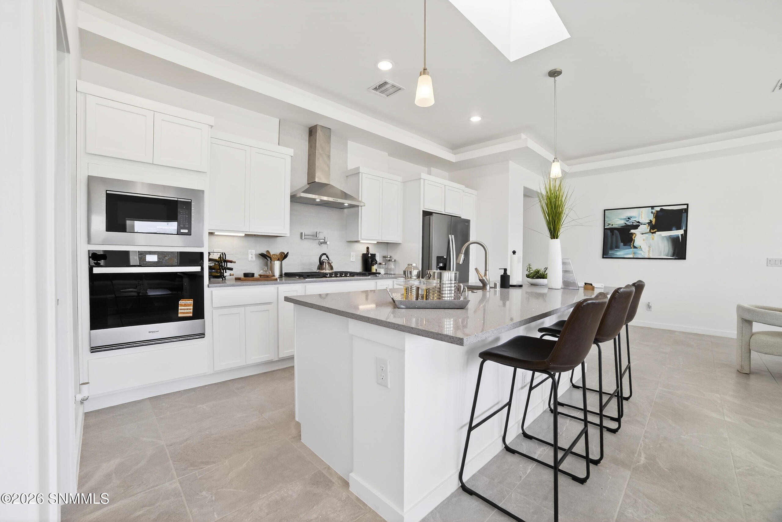 E-3 = 3625 SPRINGHAVEN MLS PIX-15