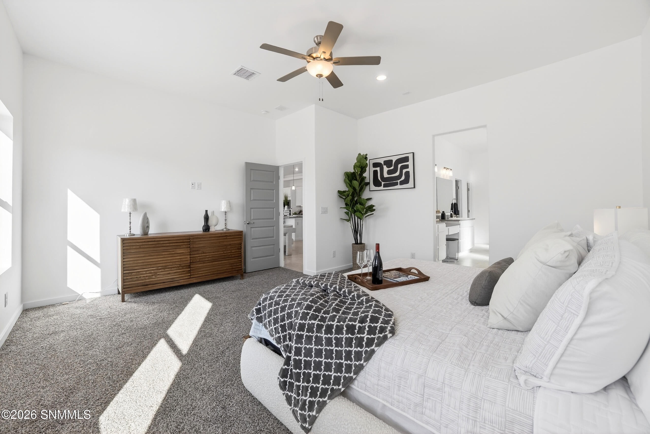 E-3 = 3625 SPRINGHAVEN MLS PIX-20