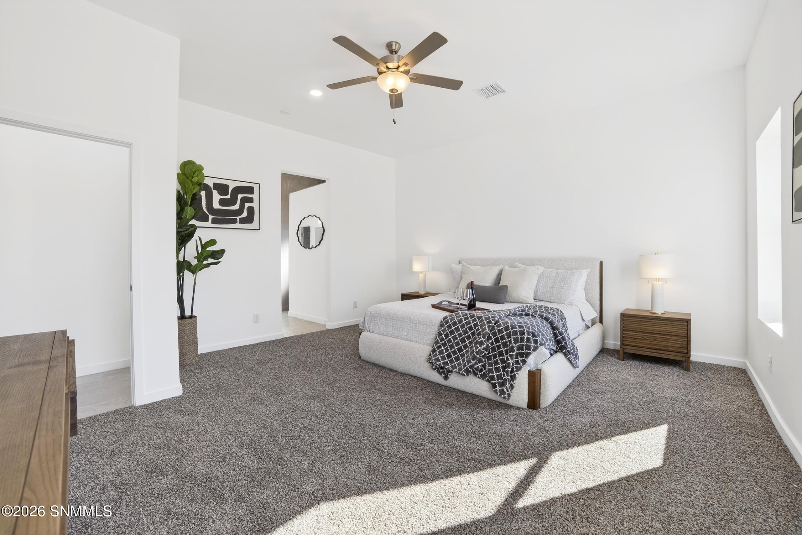 E-3 = 3625 SPRINGHAVEN MLS PIX-22