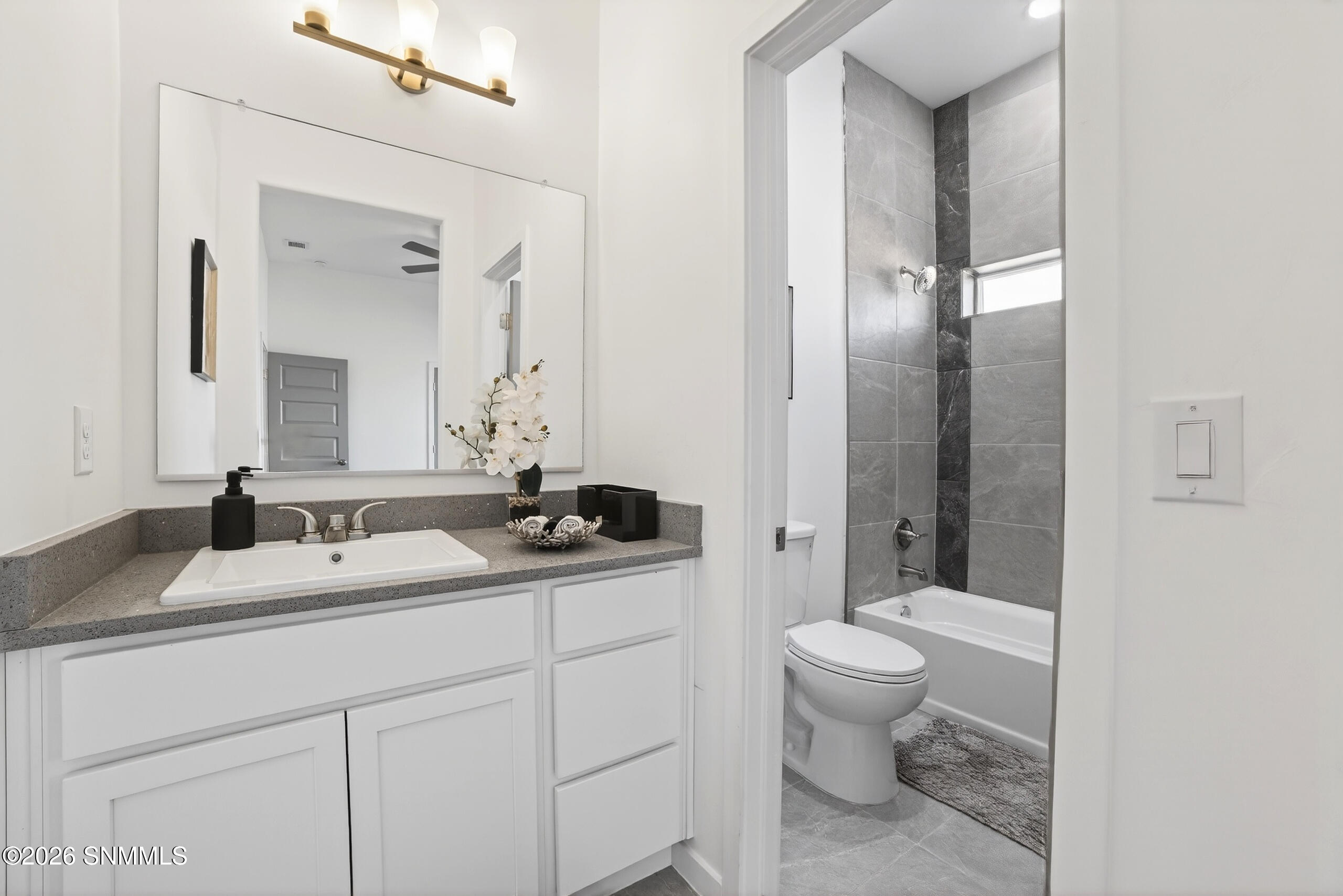 E-3 = 3625 SPRINGHAVEN MLS PIX-36