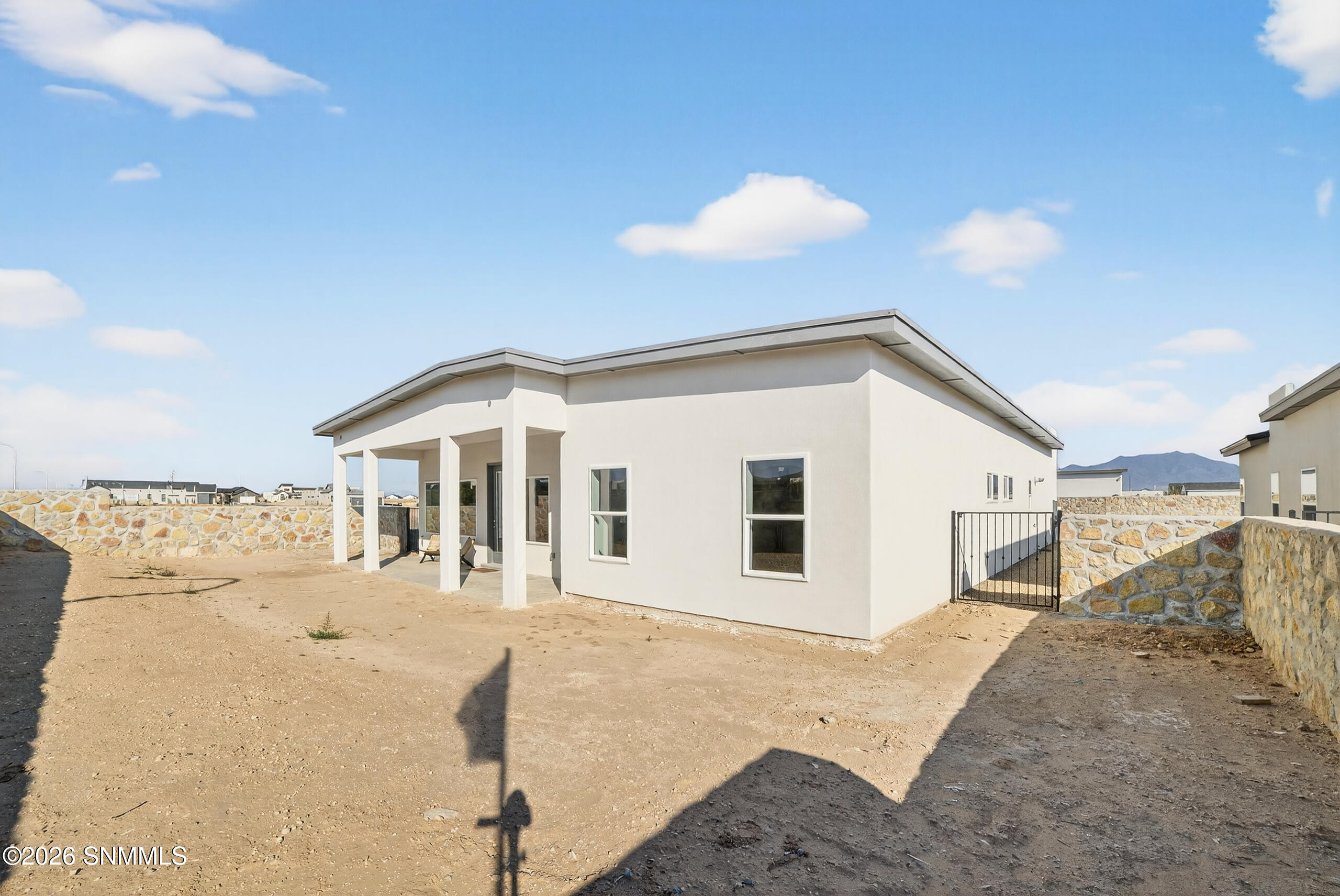 E-3 = 3625 SPRINGHAVEN MLS PIX-45