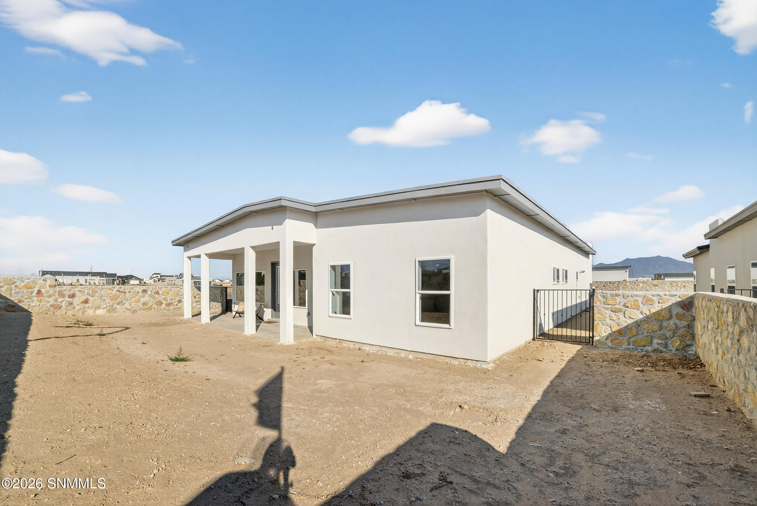 E-3 = 3625 SPRINGHAVEN MLS PIX-46