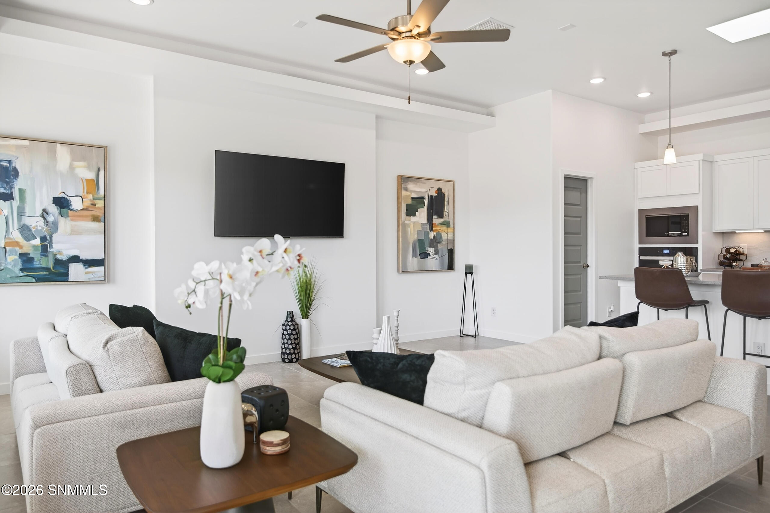 E-3 = 3625 SPRINGHAVEN MLS PIX-11