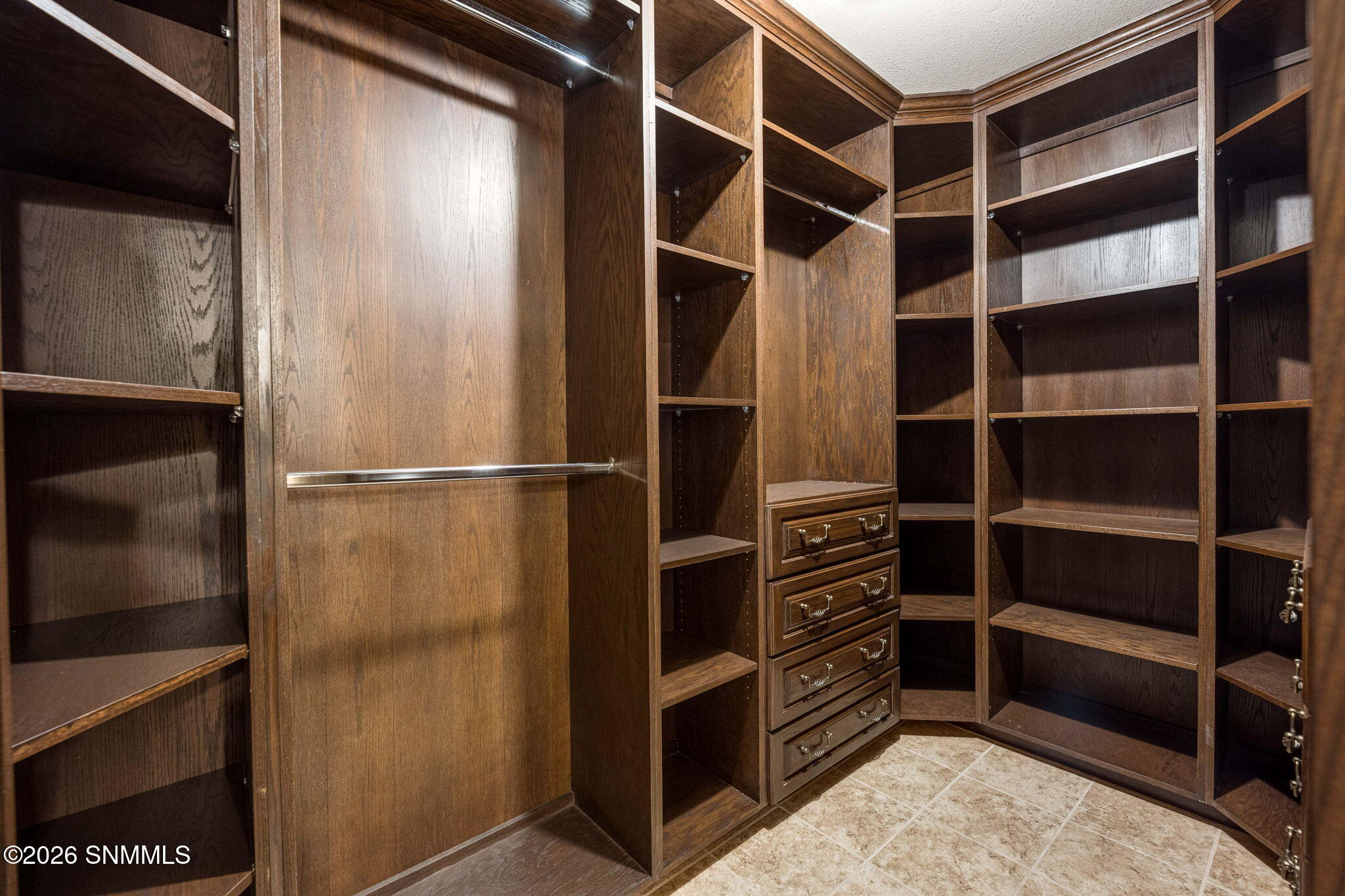 46-web-or-mls-Snappin Homes (TresPinos20