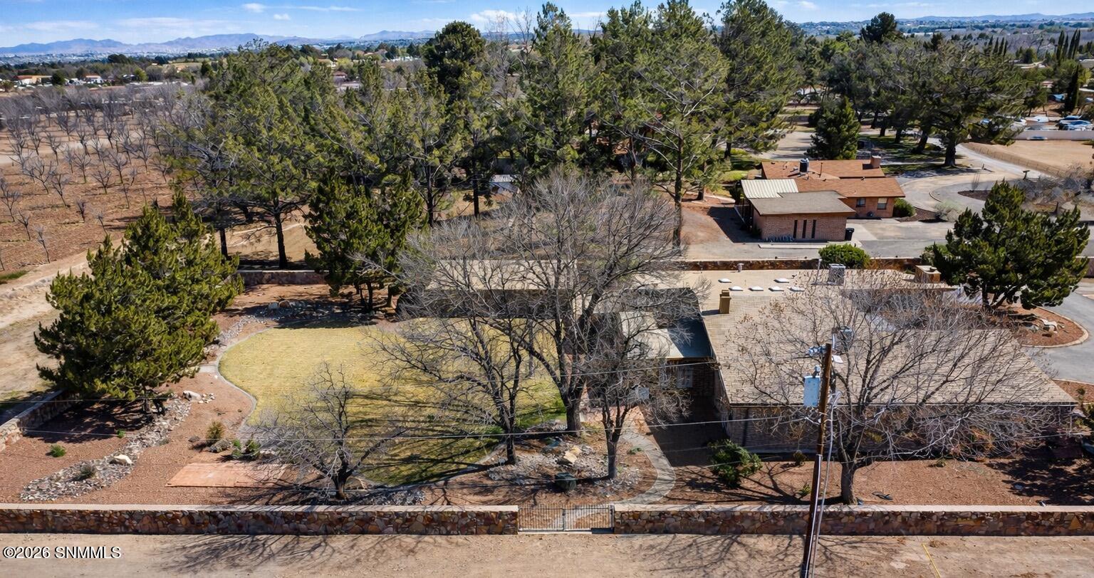 867F0676-971A-4D0F-B452-55F61476A637