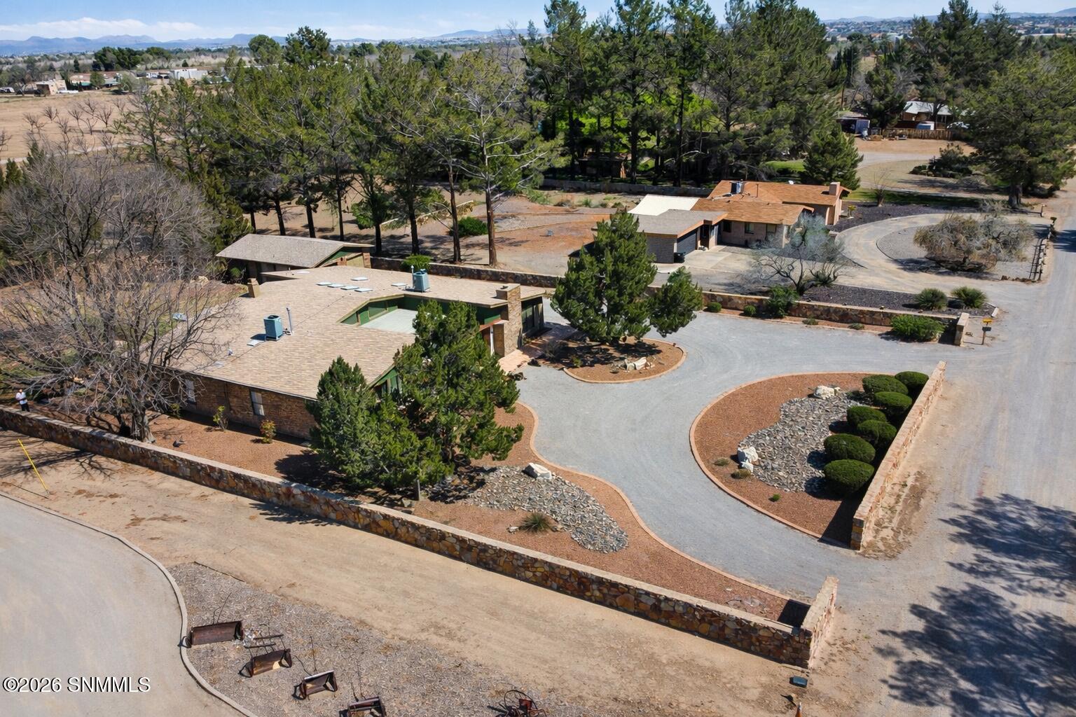 C391DD53-84B8-4DBB-80D4-95E6074441A3