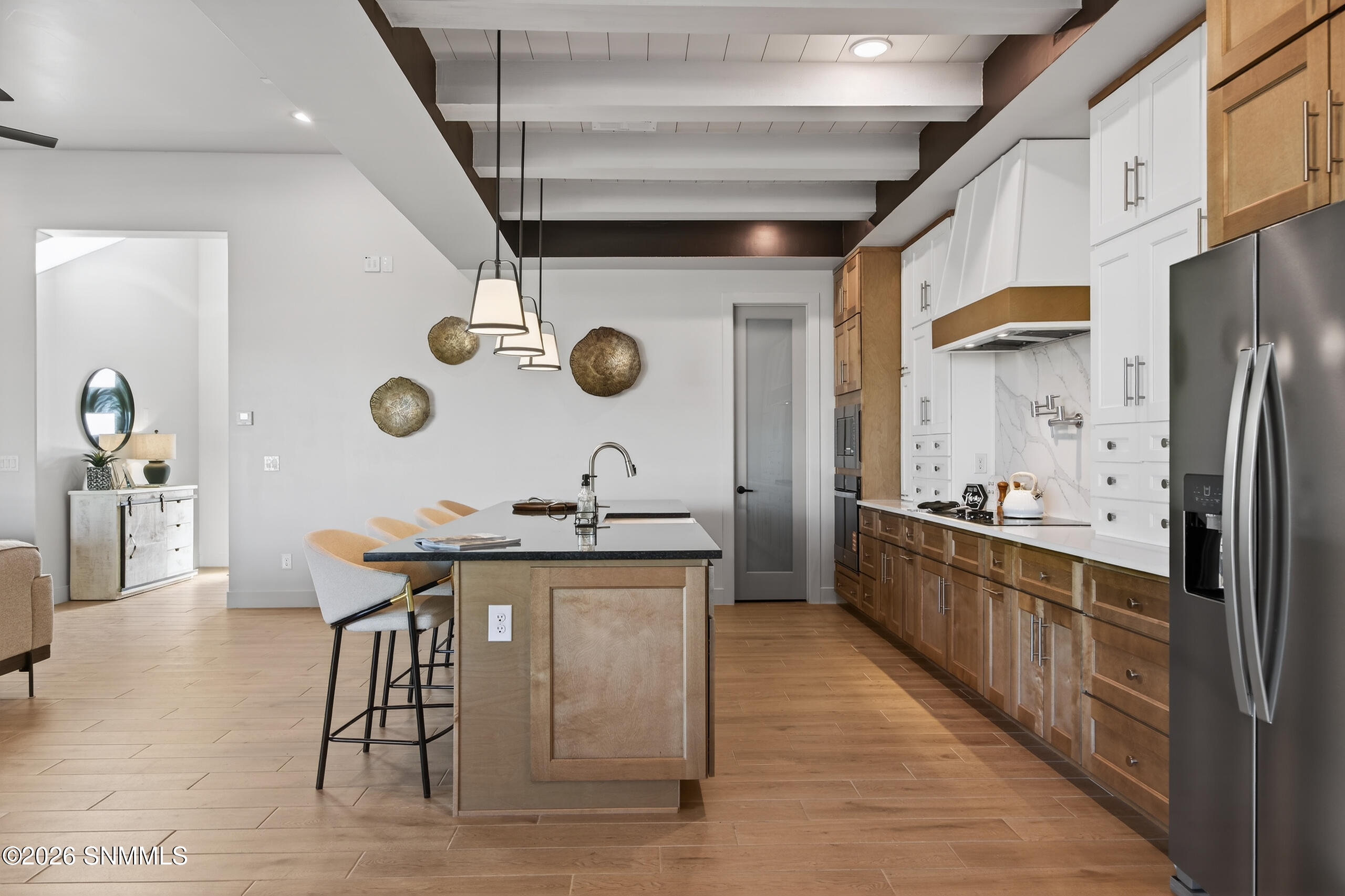 6740 VIA EMMA v2.0-7